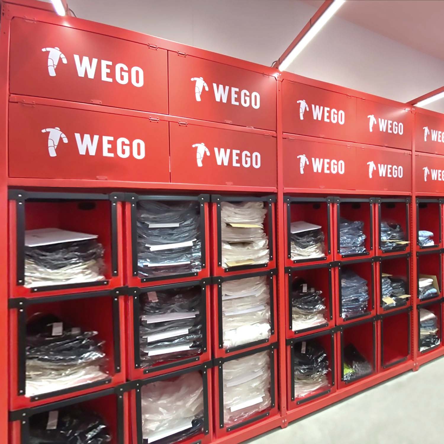 別注プラダンストッカー / WEGO イオンモール川口店｜おしゃれな什器の