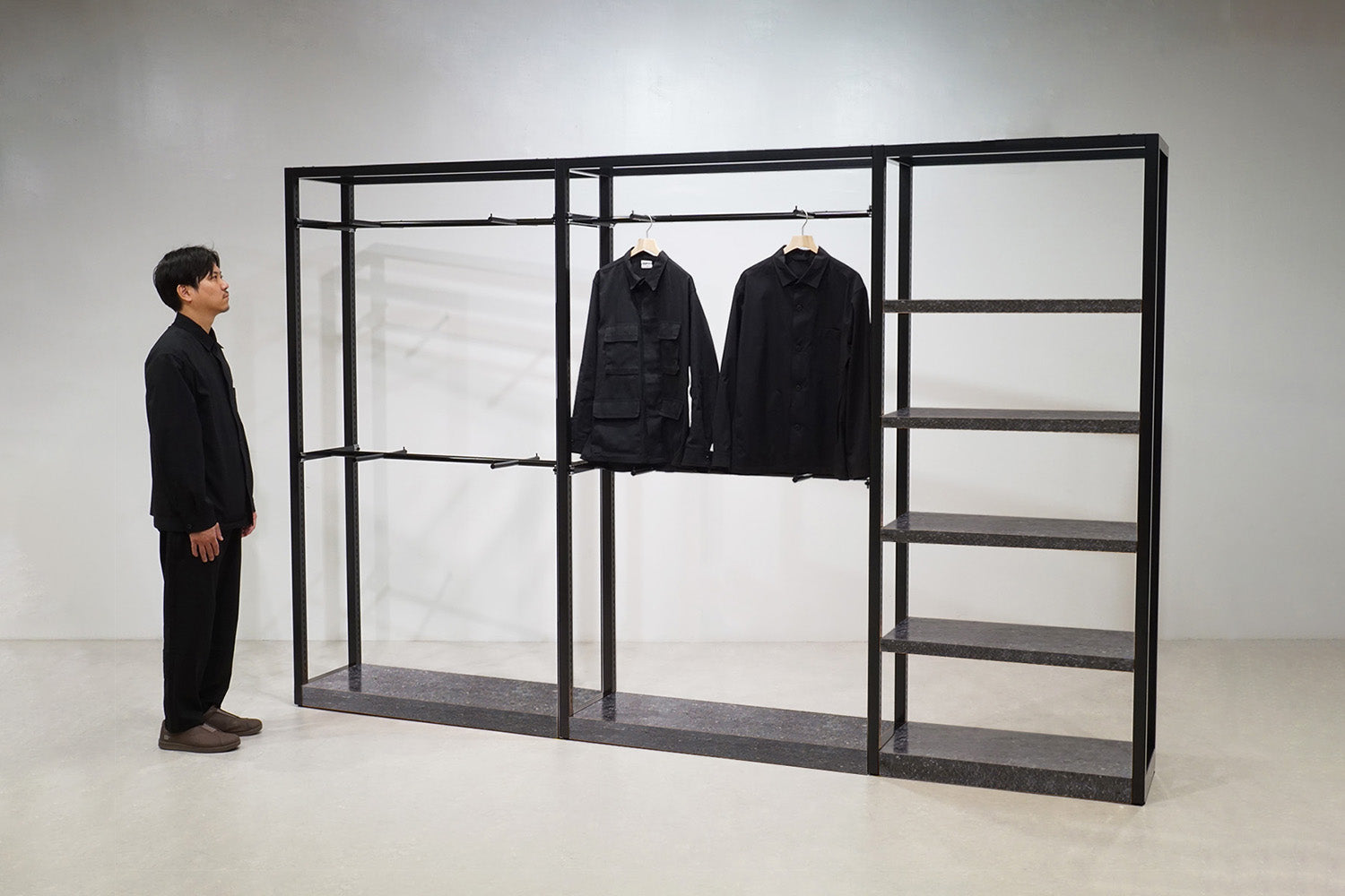 SD / スチールと廃棄衣料素材の什器