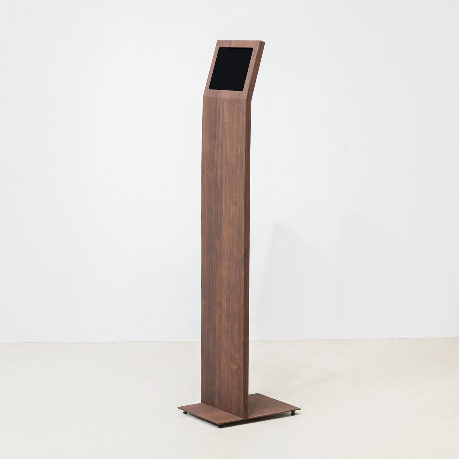 iPadスタンド ウォールナット木目調 IS10.9WN (iPad 第10~11世代対応)