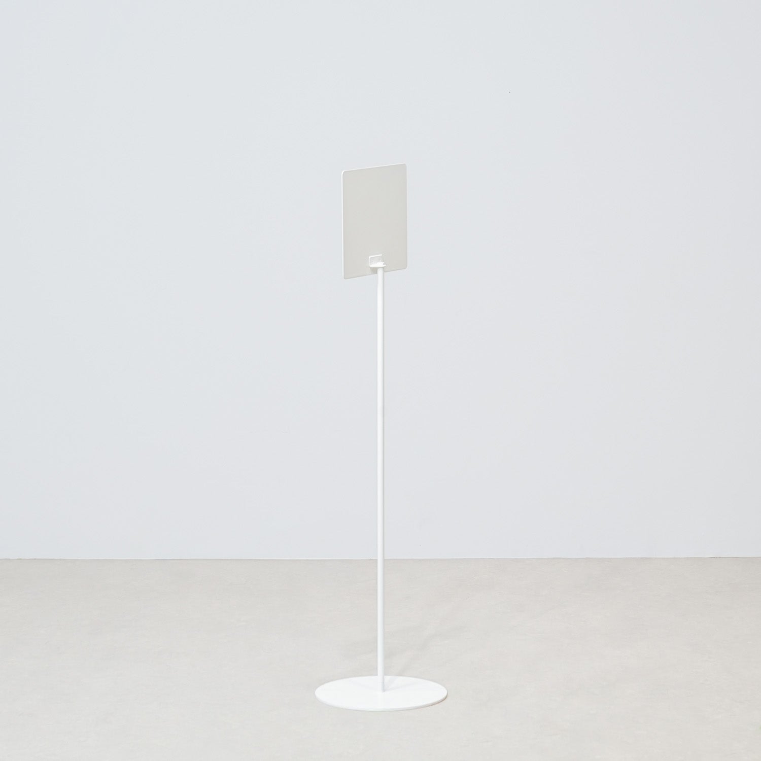 予約販売中 最短出荷日2/26 サインスタンド OS11CWH