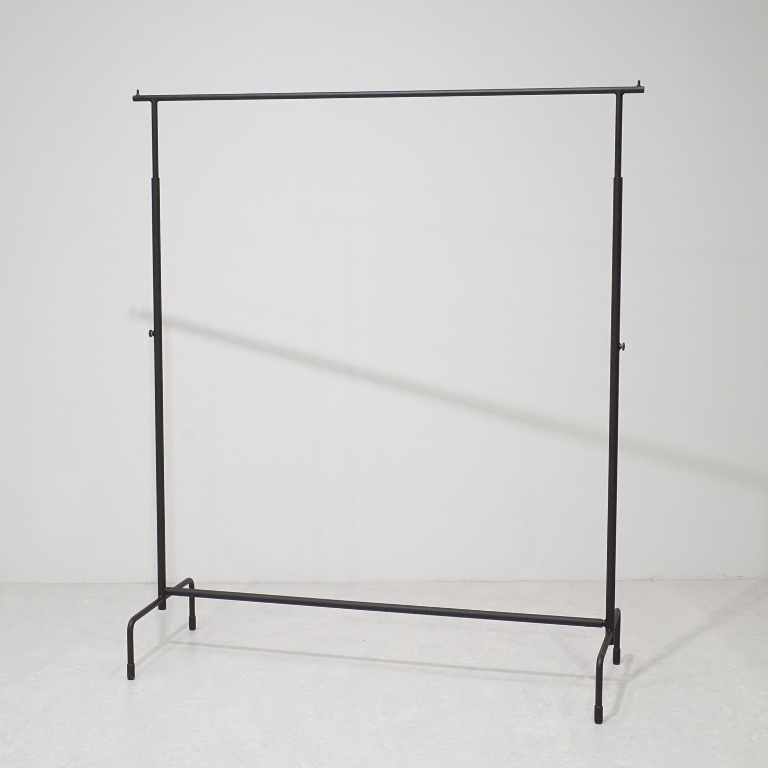 ハンガーラック SH04BK