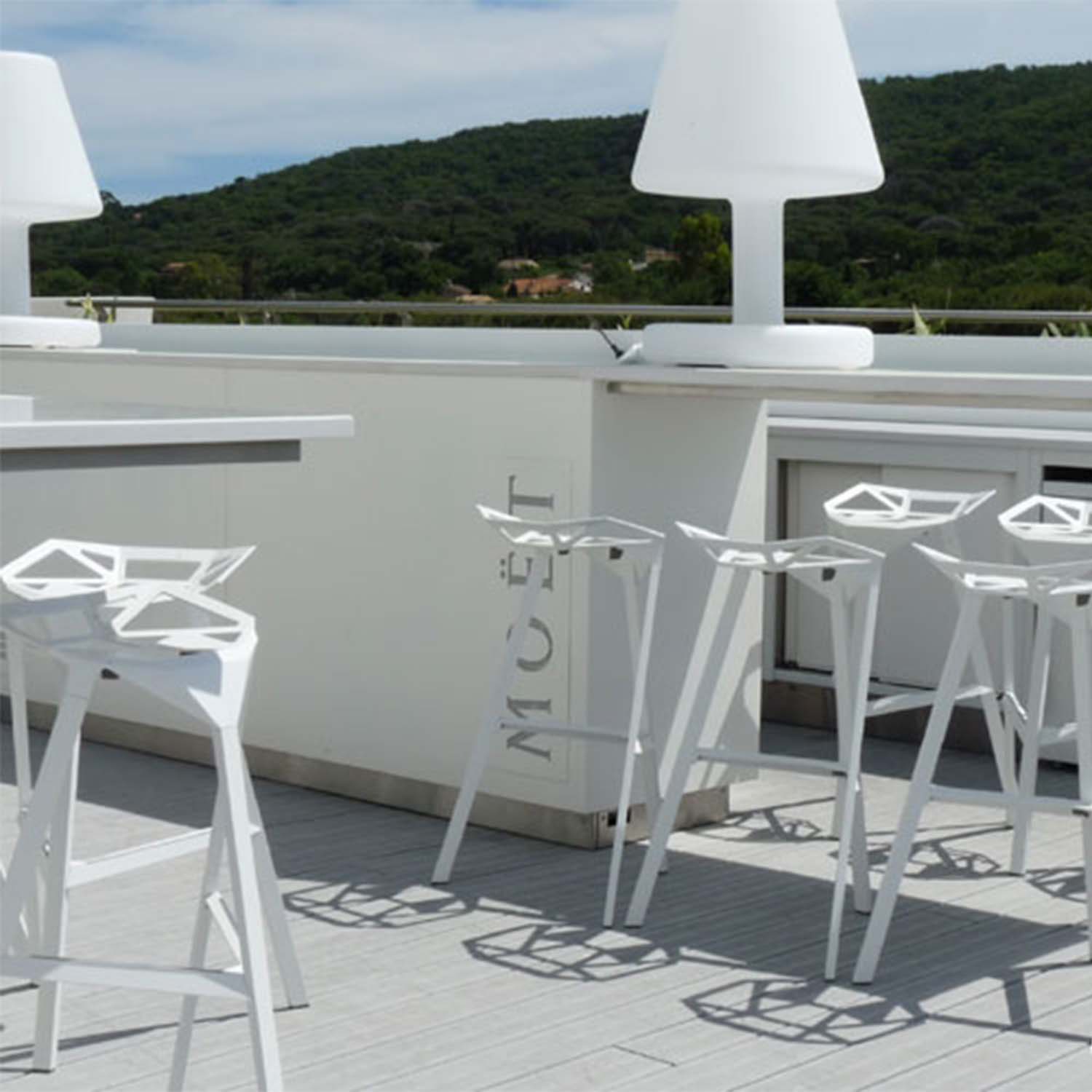 Stool_One sh67 / MAGIS