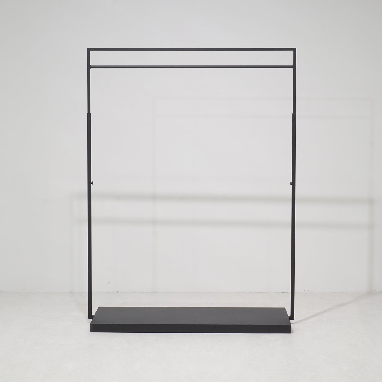 ハンガーラック SH08BK