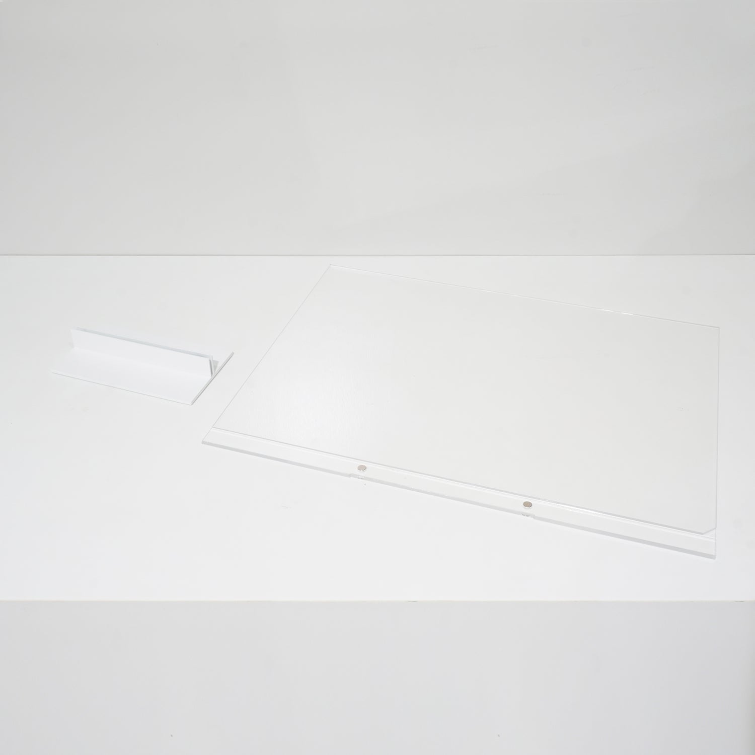 ポップスタンド A2サイズ EM06WH