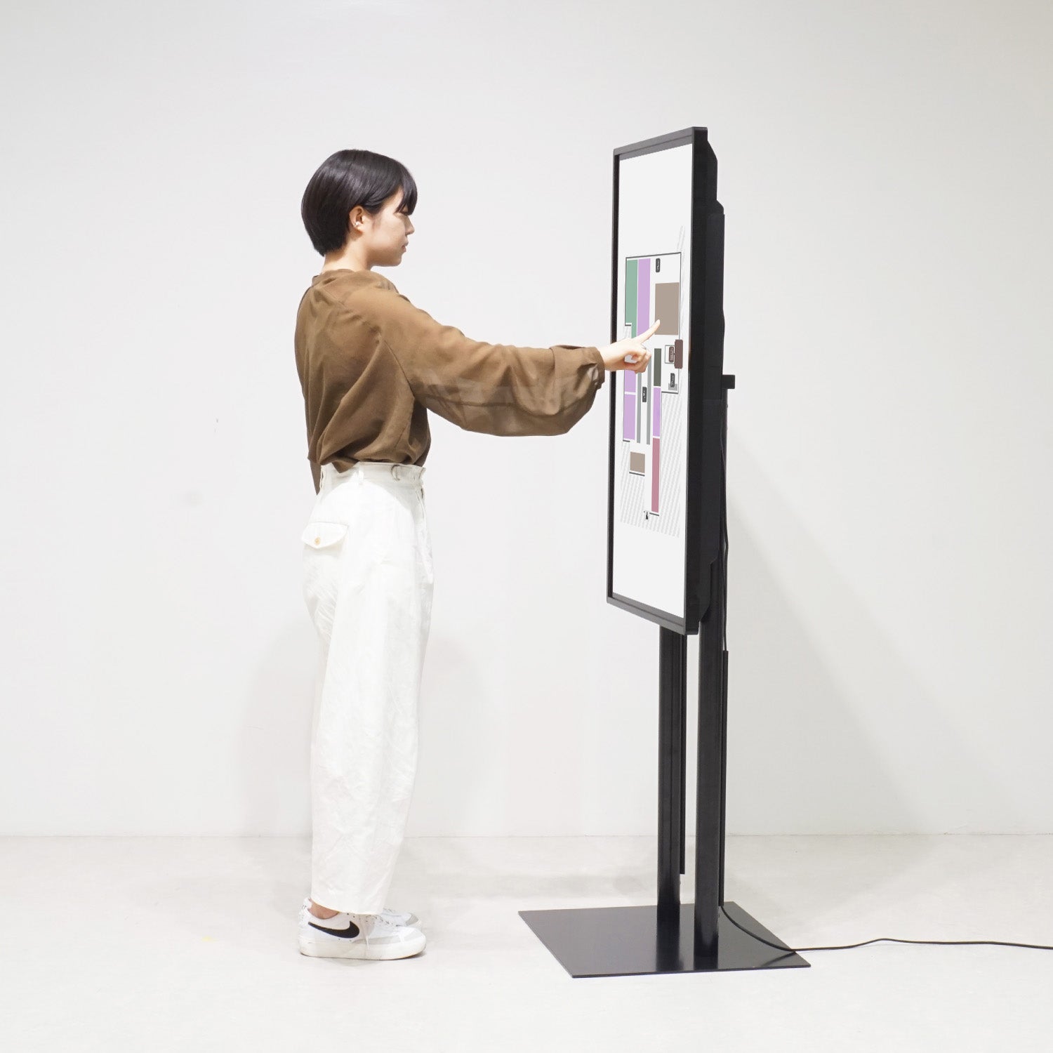 タッチ式 デジタルサイネージ 43インチ DST43HBK