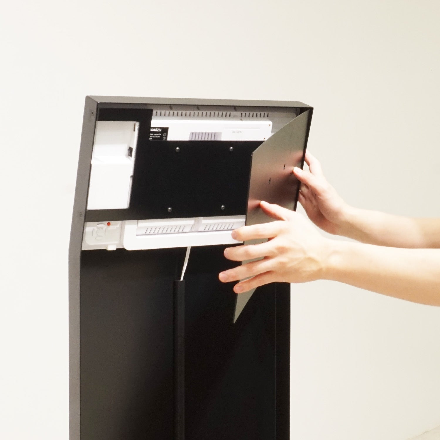 タッチ式 デジタルサイネージ 15インチ DST15FYNBK