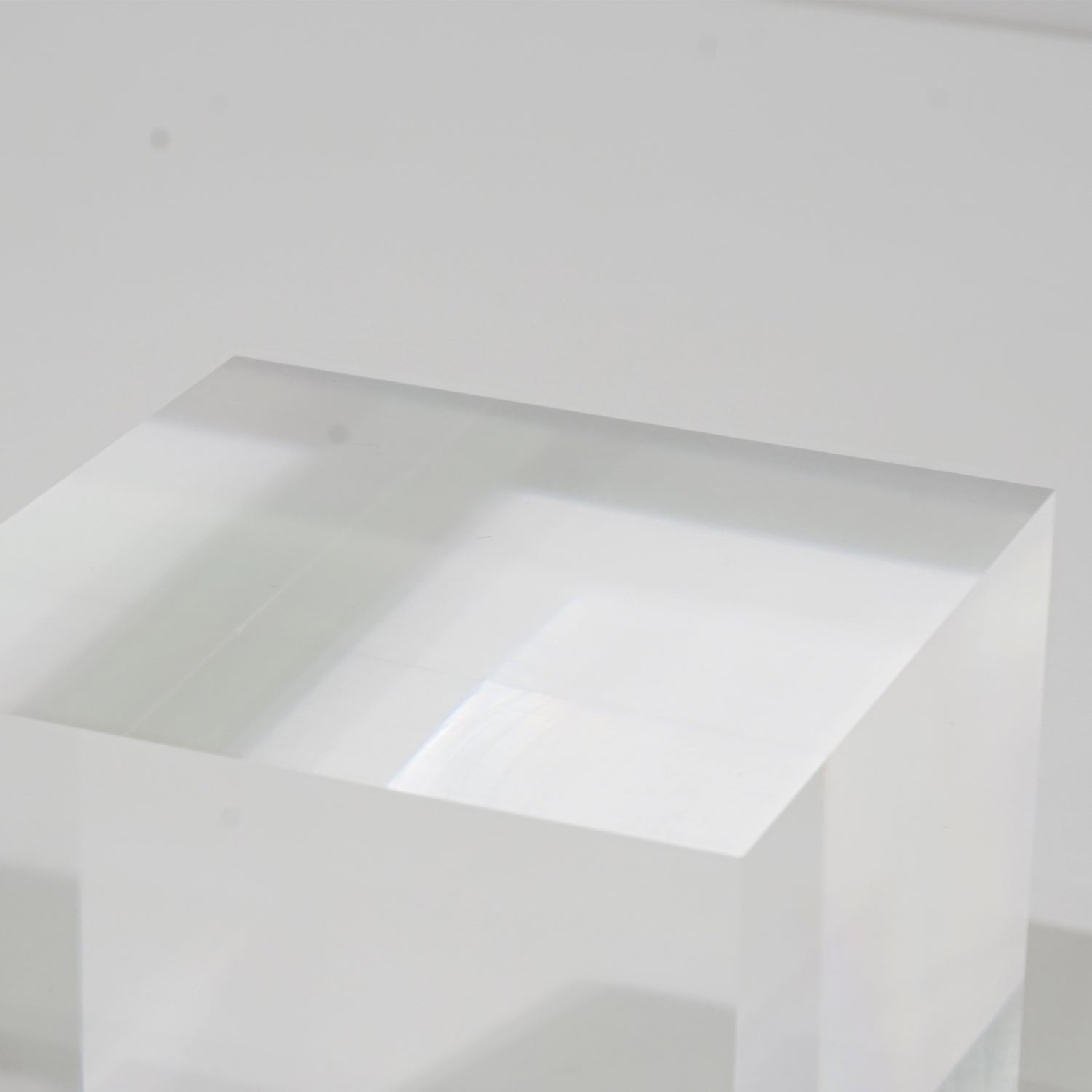 アクリルブロック 60角 AB14