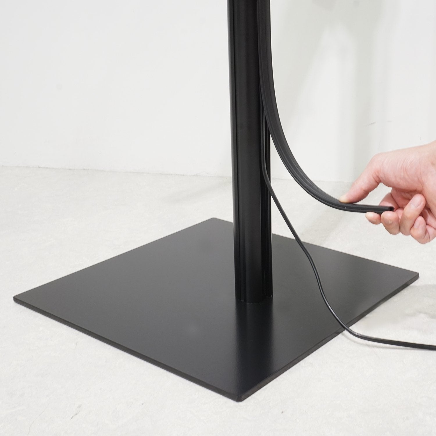 デジタルサイネージ 32インチ DS32H2BK