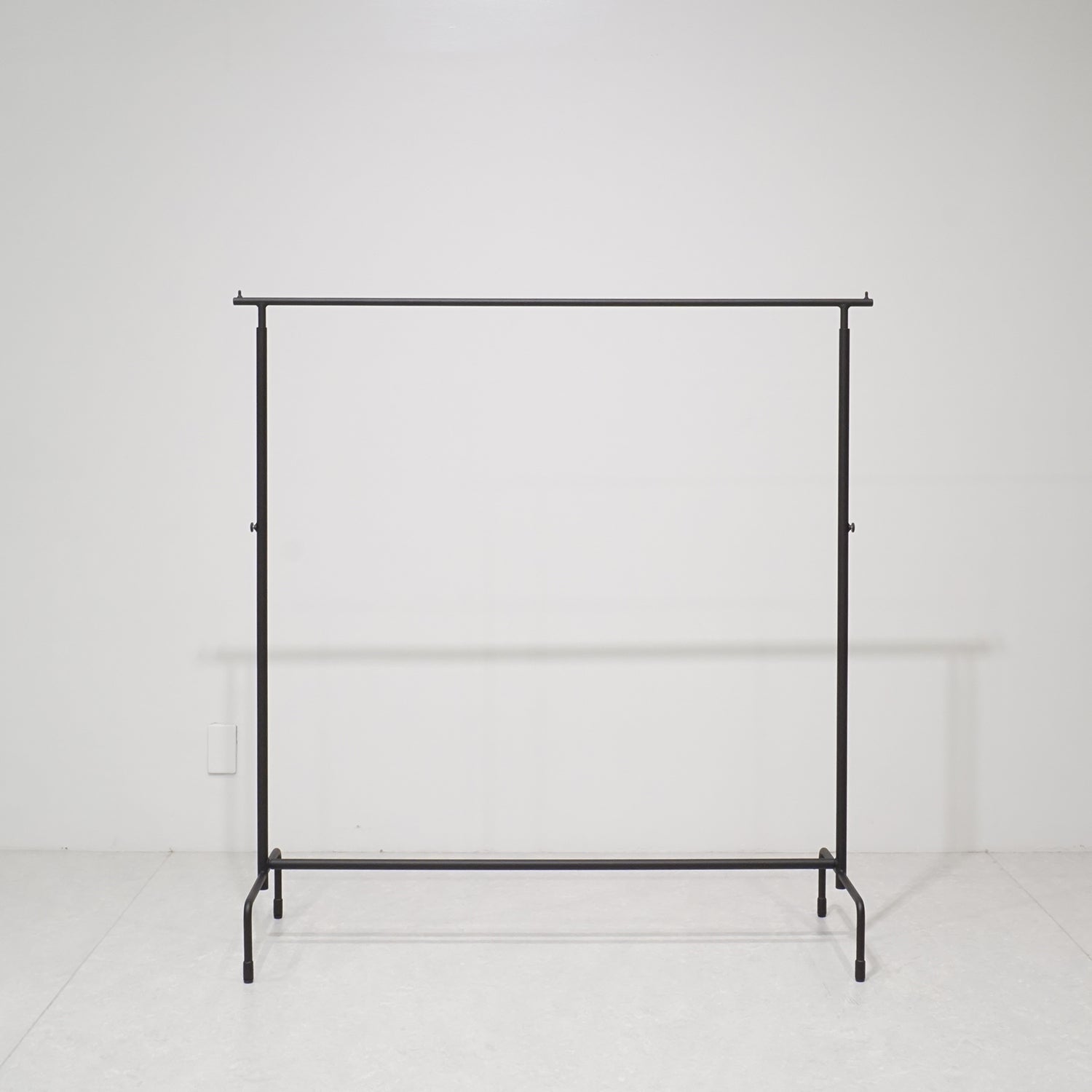 ハンガーラック SH04BK