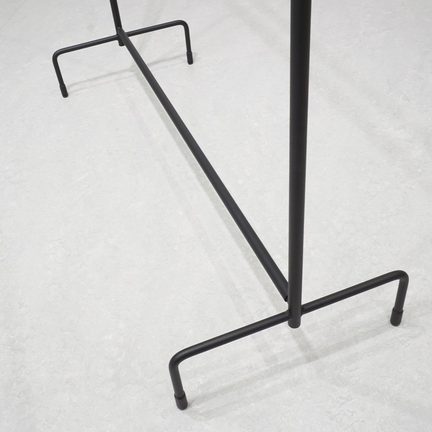 ハンガーラック SH04BK