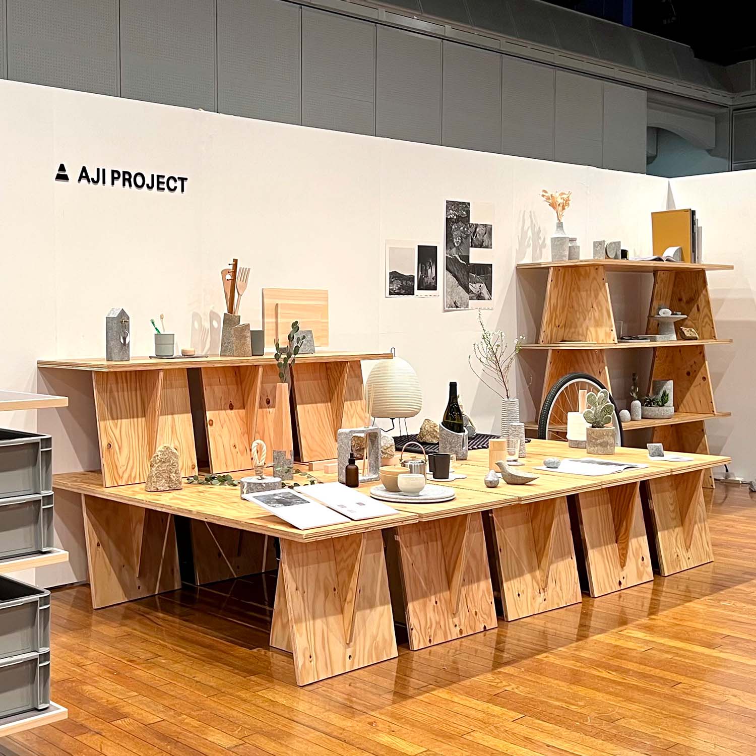 1424 ジョアン・ケース 「町のピクニック」 リトグラフ 1424 ジョアン・ケース 「町のピクニック」 リトグラフ 【公式通販】