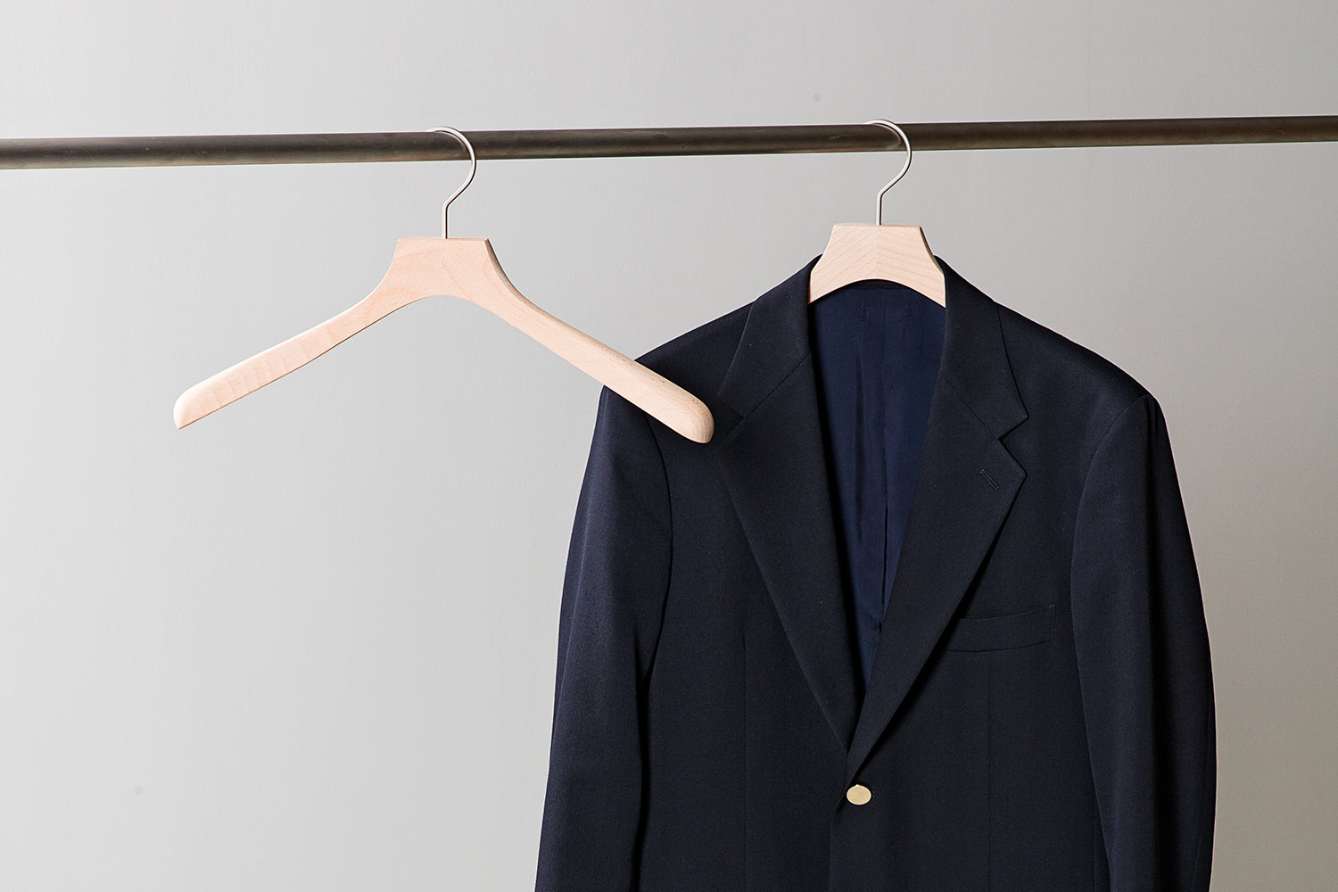 ハンガー　プラスチック　ブラック　タイプ違い　まとめ売り プラスチックハンガー まとめ売り 30本セット ウレタン付ハンガー