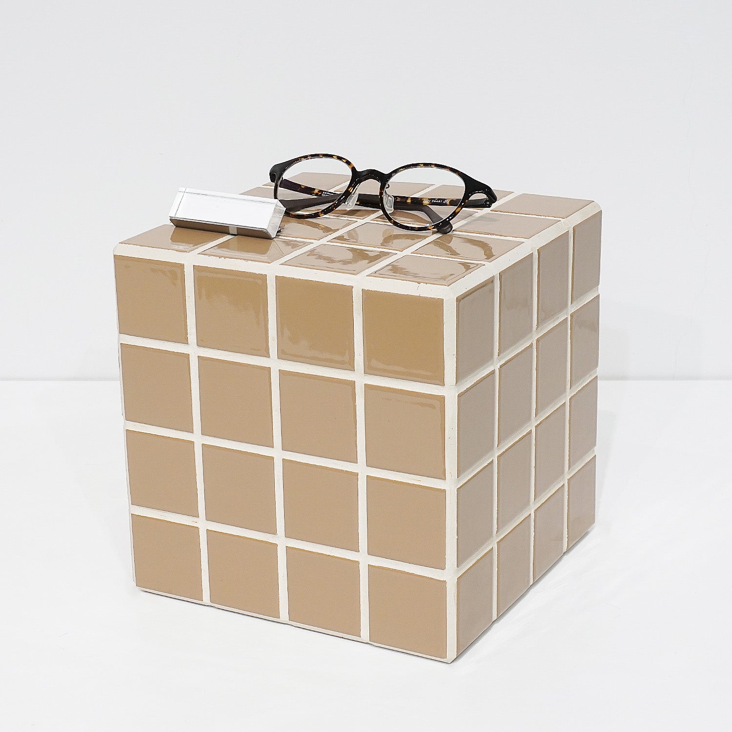 バロックスタイルコンソール　展示原品 タイルブロック｜おしゃれな什器の企画・製造・販売 SHOP COPACK