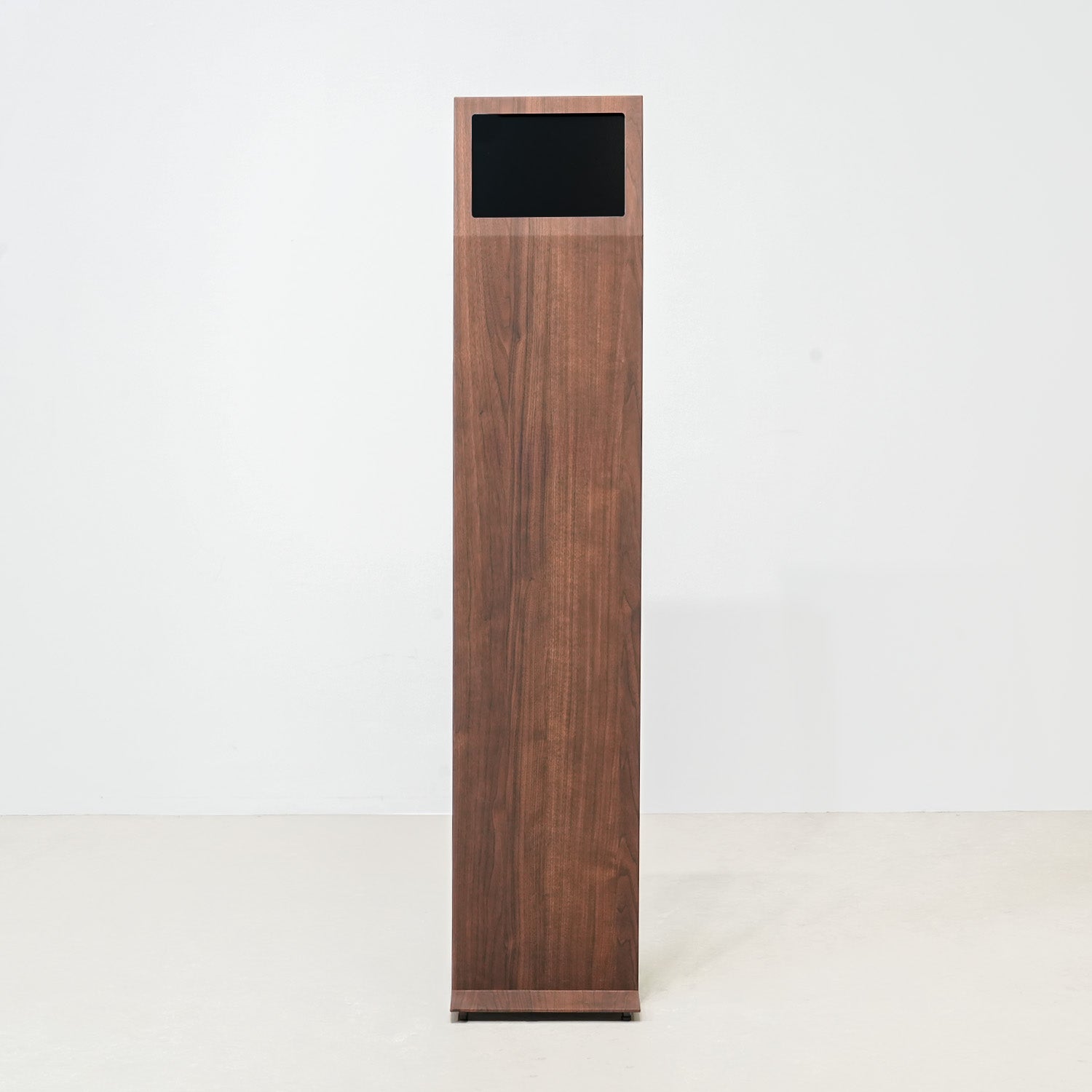 iPadスタンド ウォールナット木目調 IS10.9WN （iPad 第10~11世代対応）