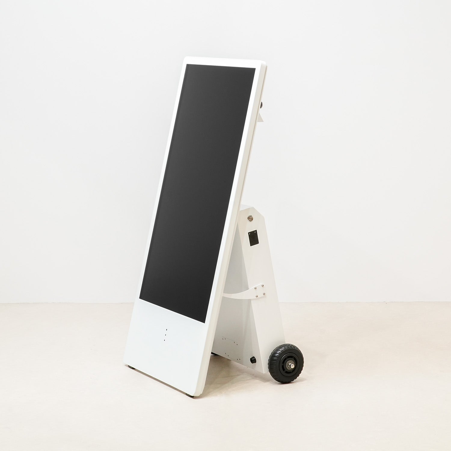 屋外用デジタルサイネージ 43インチ｜おしゃれな什器の企画・製造