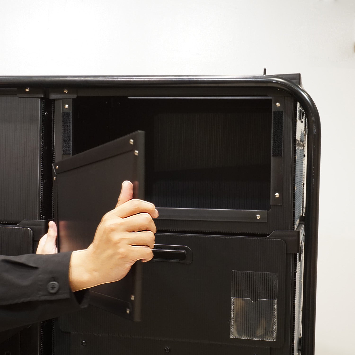 プラダンワゴン WG05BK