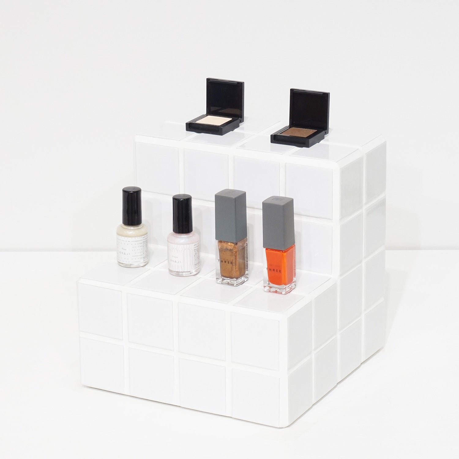 タイルステップ TLS444WH