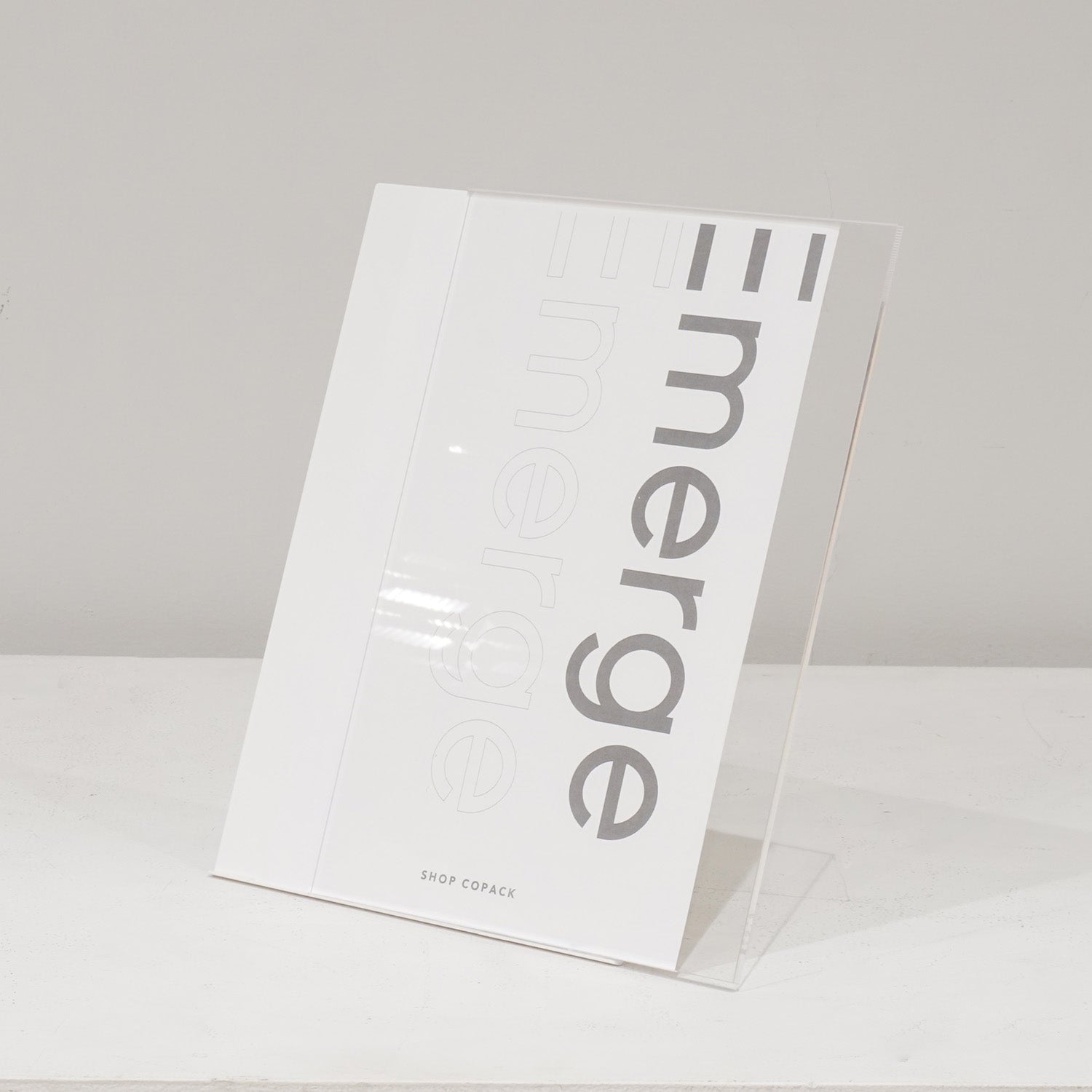 ポップスタンド A4サイズ EM22WH