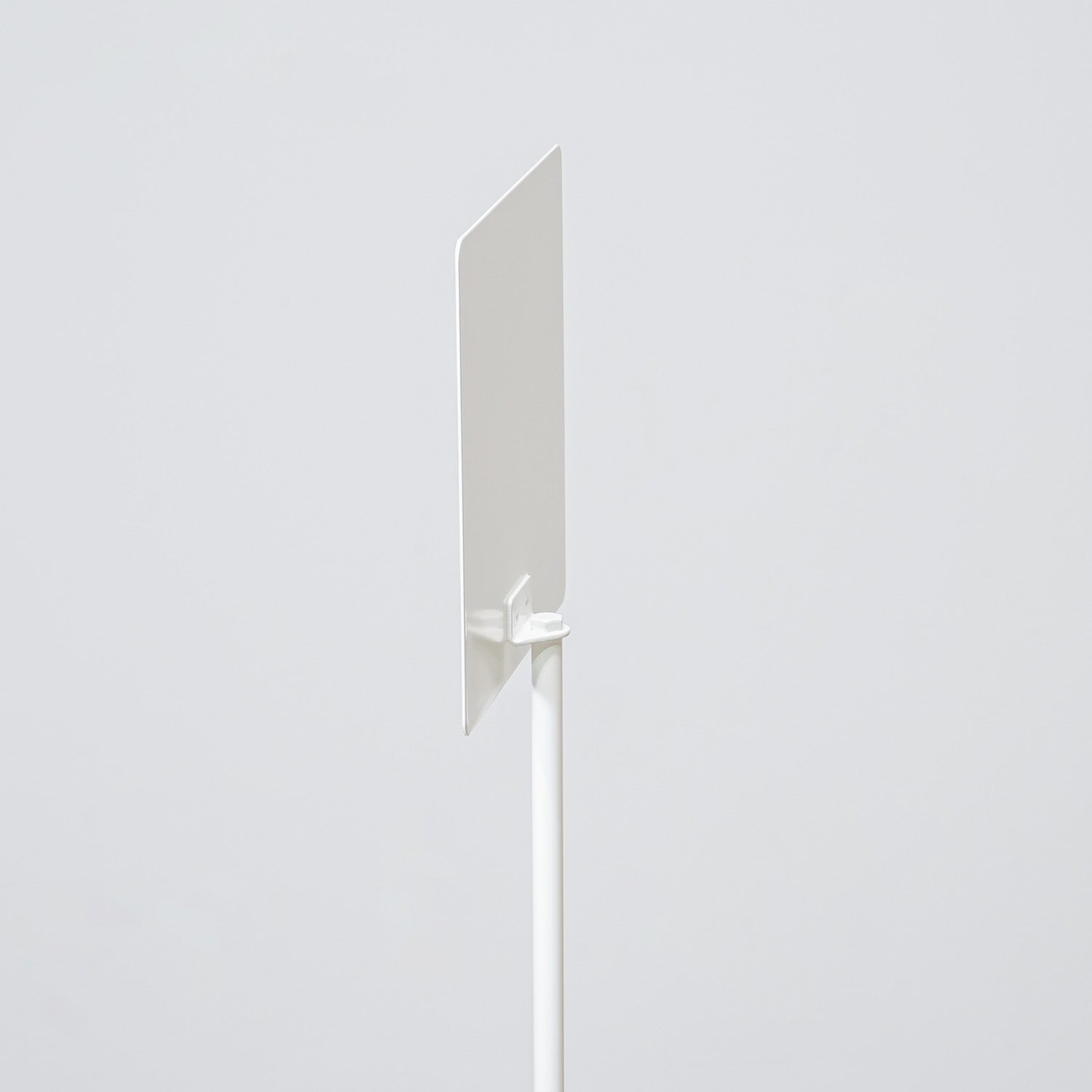 予約販売中 最短出荷日2/26 サインスタンド OS11CWH