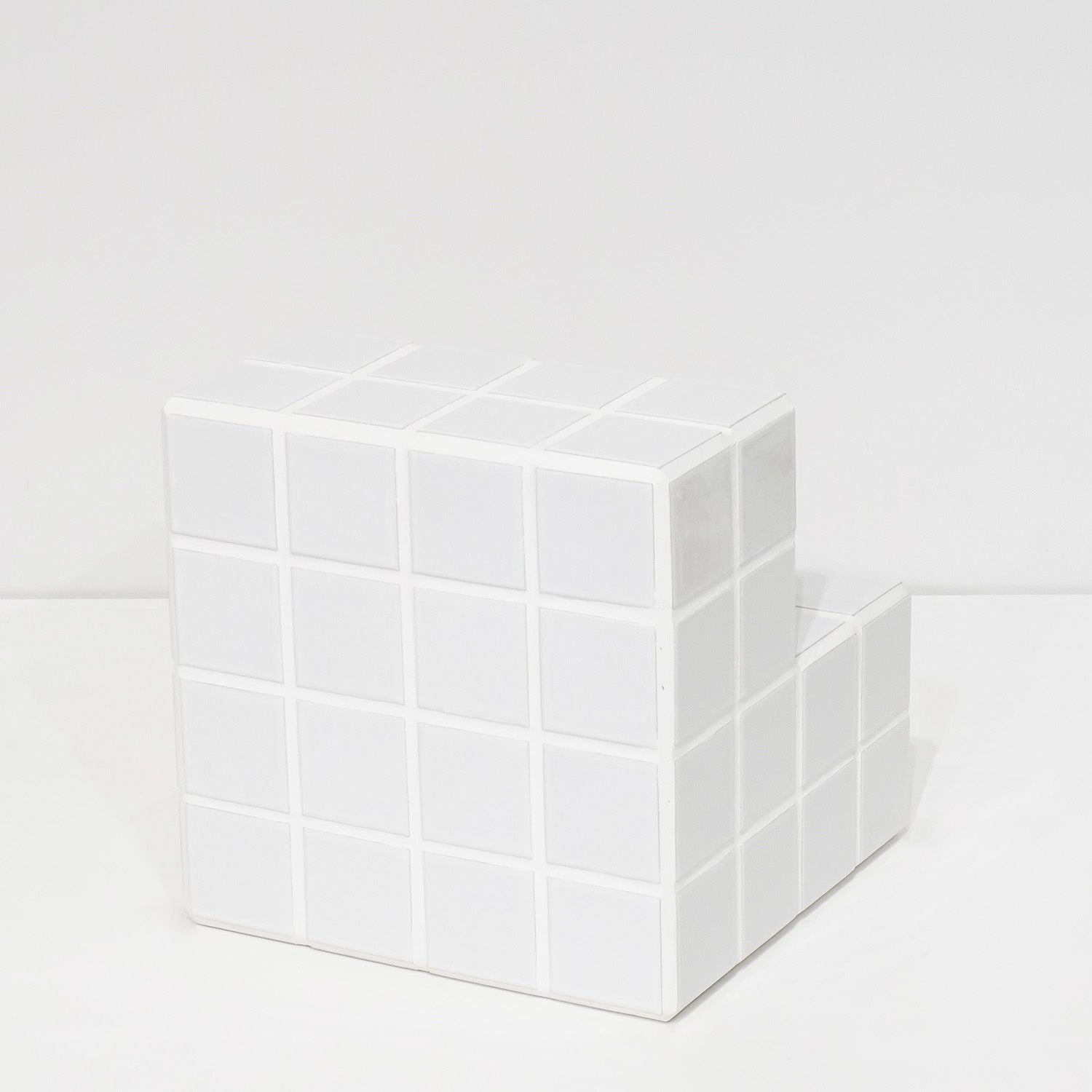 タイルステップ TLS444WH