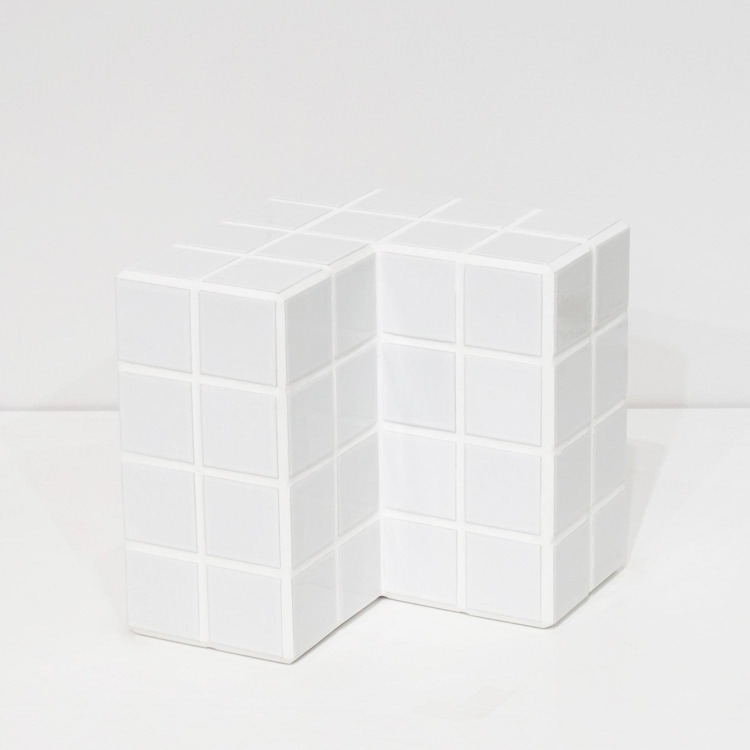 タイルステップ TLS444WH