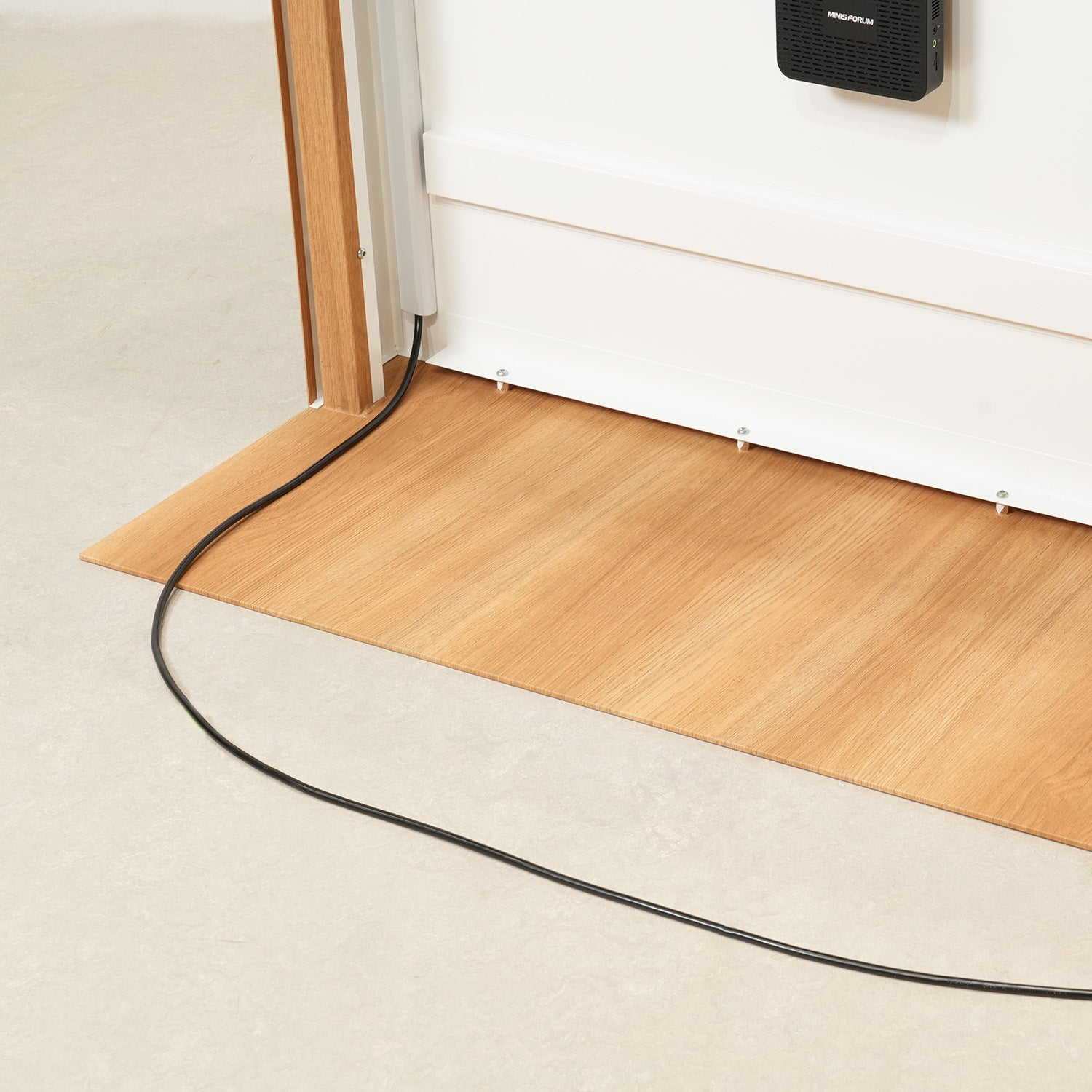 筐体型タッチディスプレイ 43インチ オーク木目調 DST43K2OK