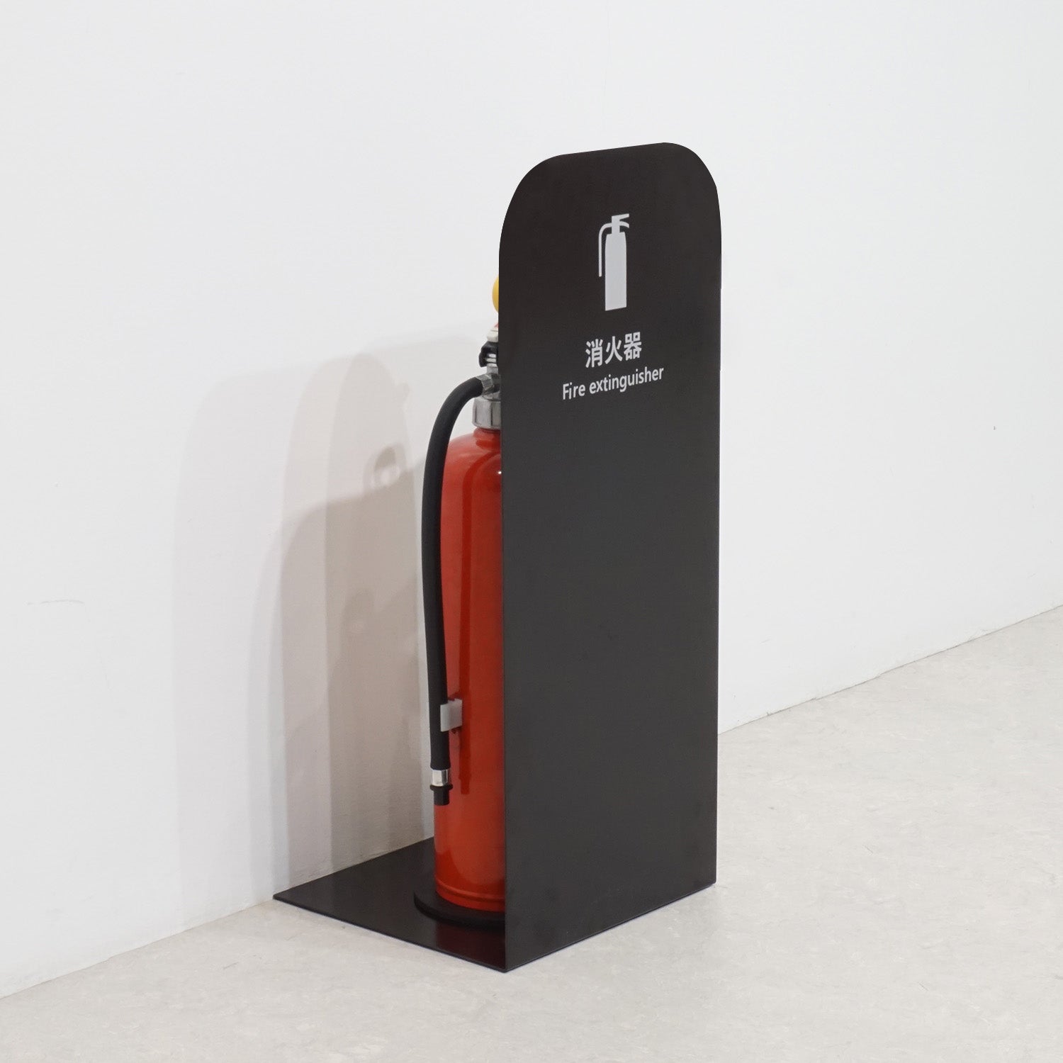 消火器スタンド｜おしゃれな什器の企画・製造・販売 SHOP COPACK