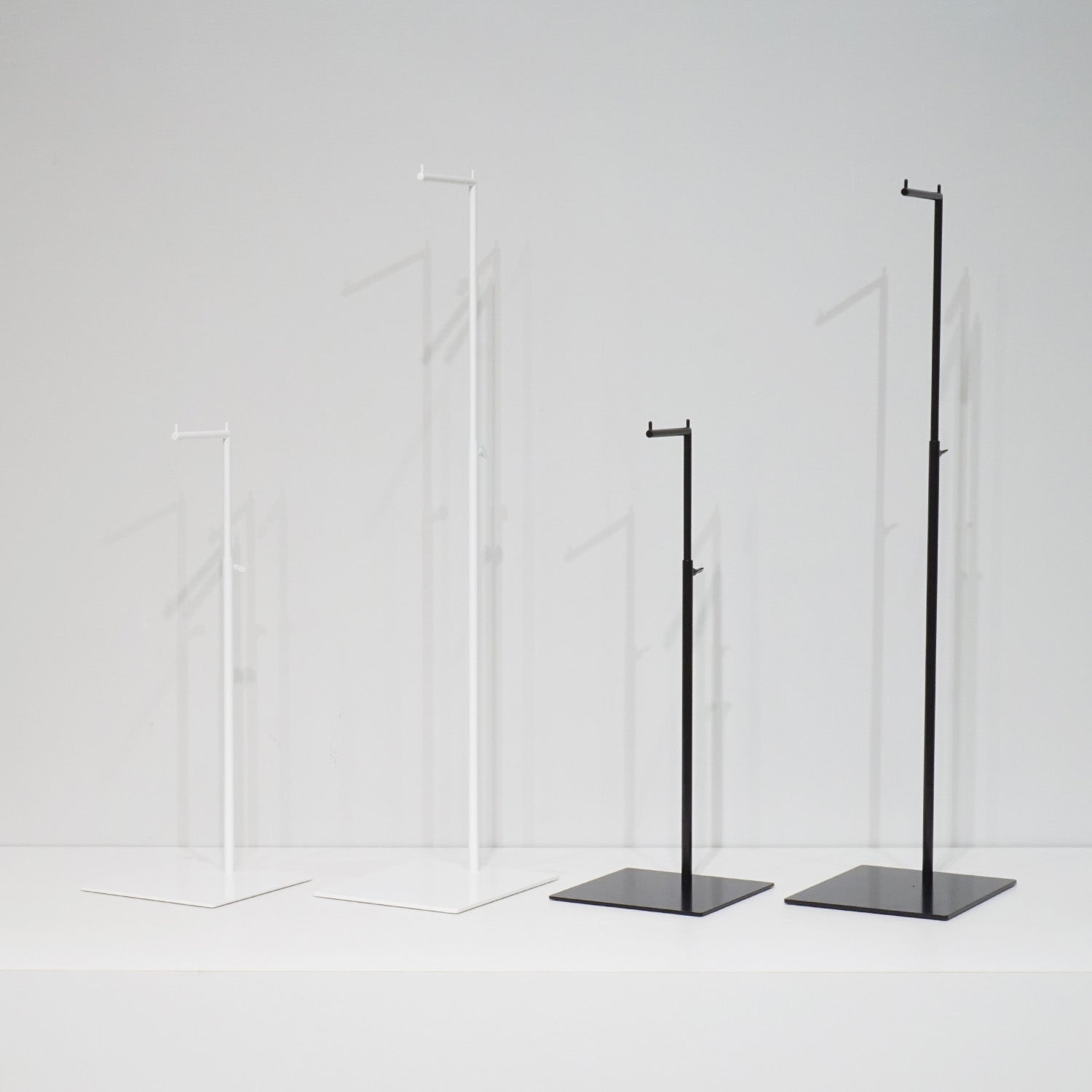 ディスプレイスタンド / バッグスタンド｜おしゃれな什器の企画・製造