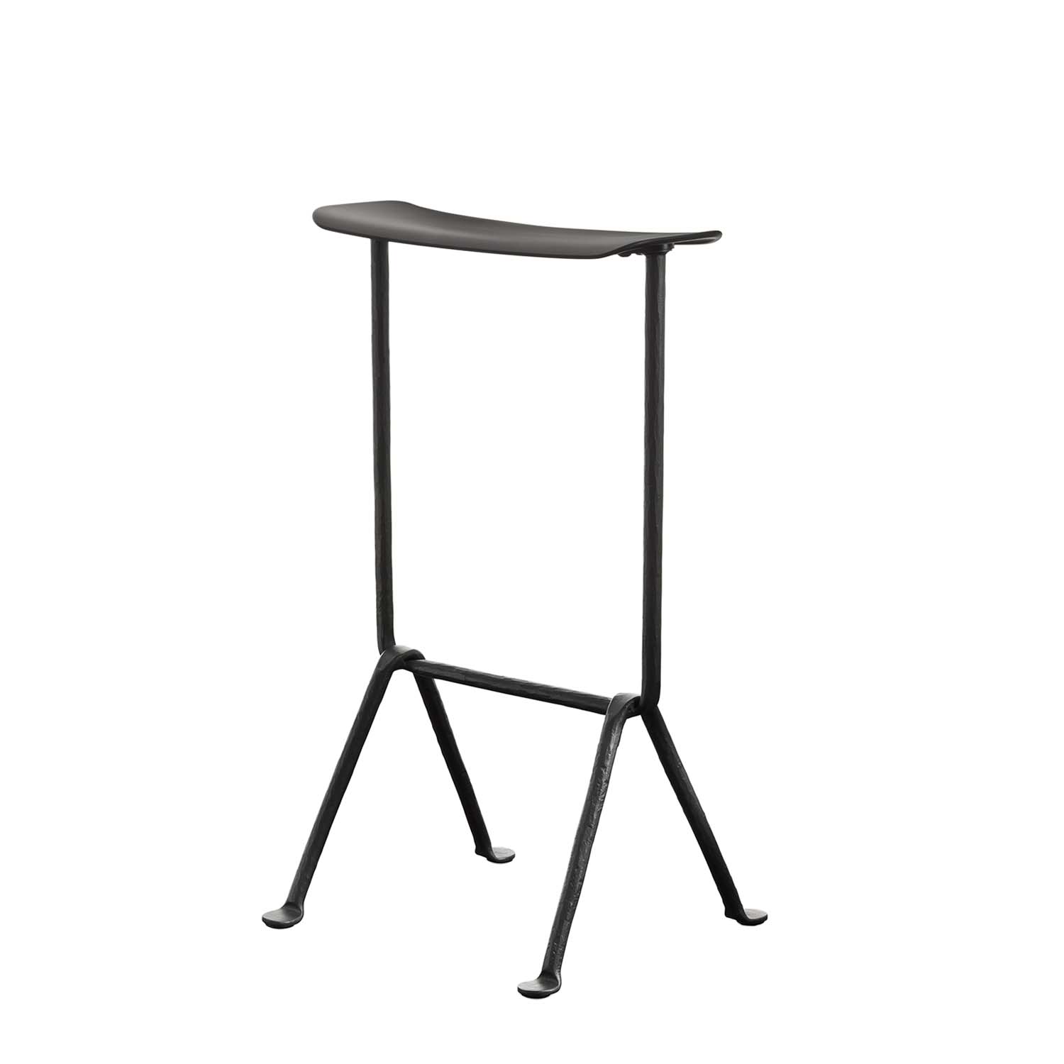 Officina Stool sh65 / MAGIS｜おしゃれな什器の企画・製造・販売 SHOP
