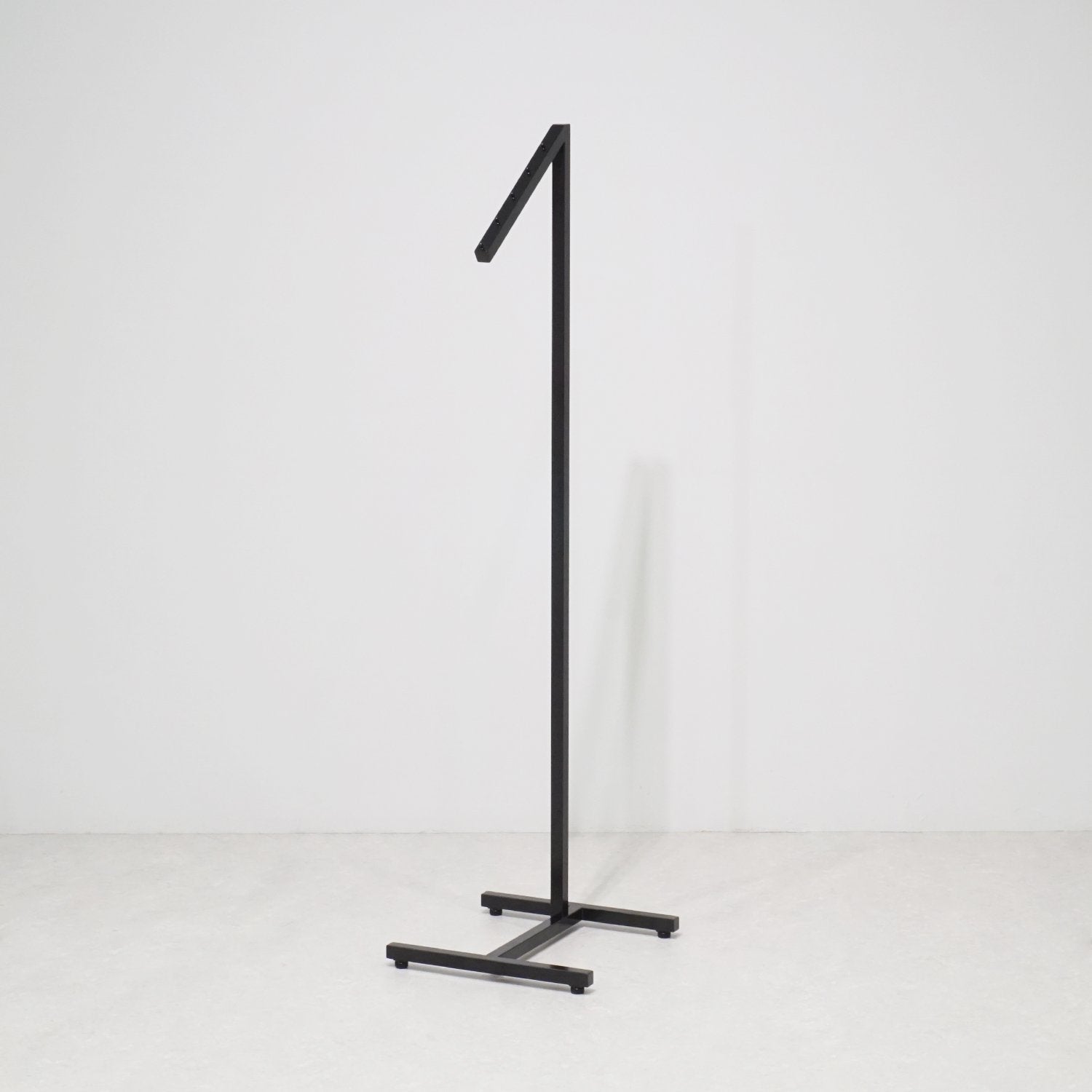 昭和レトロポップ　ハンガーラック ハンガーラック｜おしゃれな什器の企画・製造・販売 SHOP COPACK