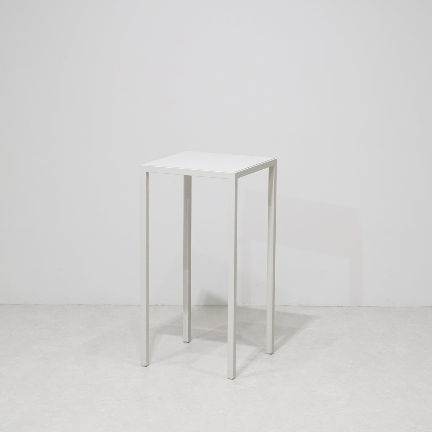 究極のディスプレイテーブル｜おしゃれな什器の企画・製造・販売 SHOP