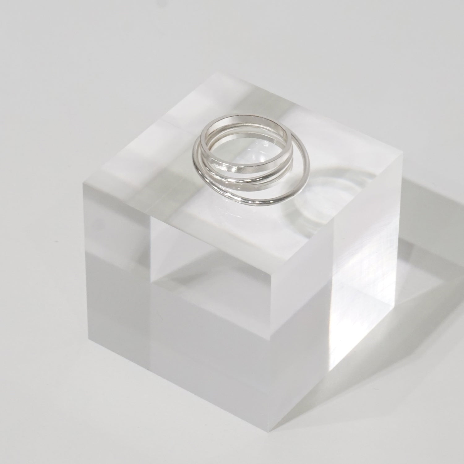 五色工 アクリルブロック ジャンプキャラクターズストア on X: 