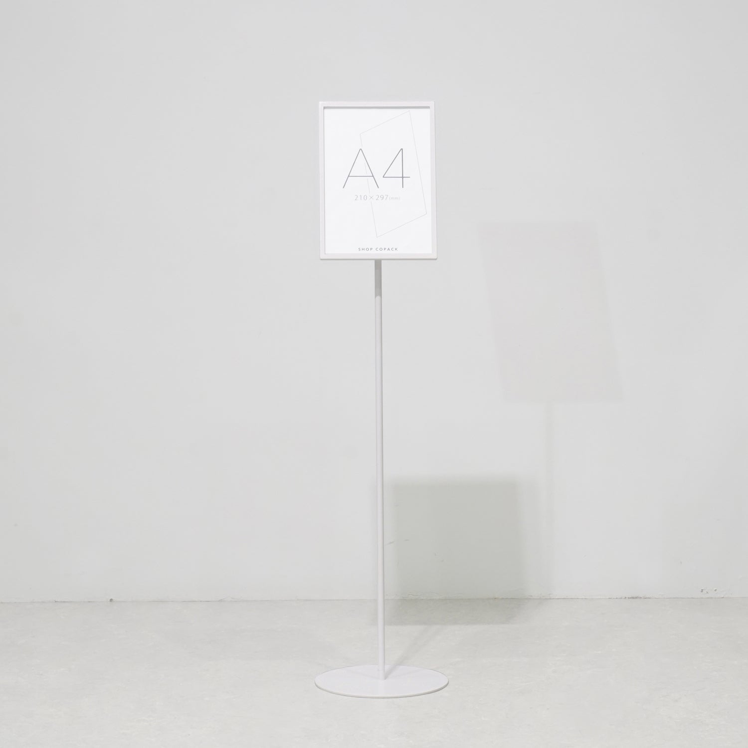 新品未開封 オリジナルアクリルスタンド A4サイズ サインスタンド A4サイズ|おしゃれな什器の企画・製造・販売