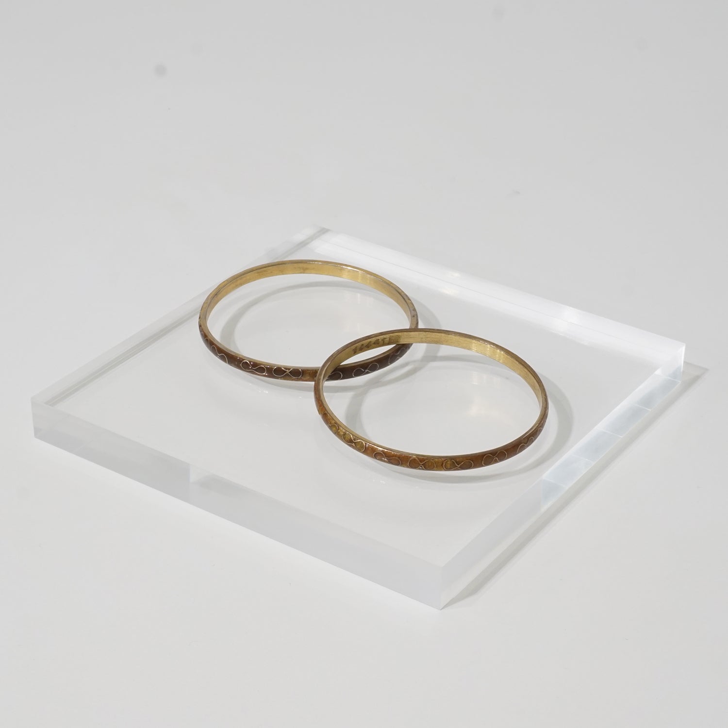 アクリルブロック 150×150｜おしゃれな什器の企画・製造・販売 SHOP COPACK