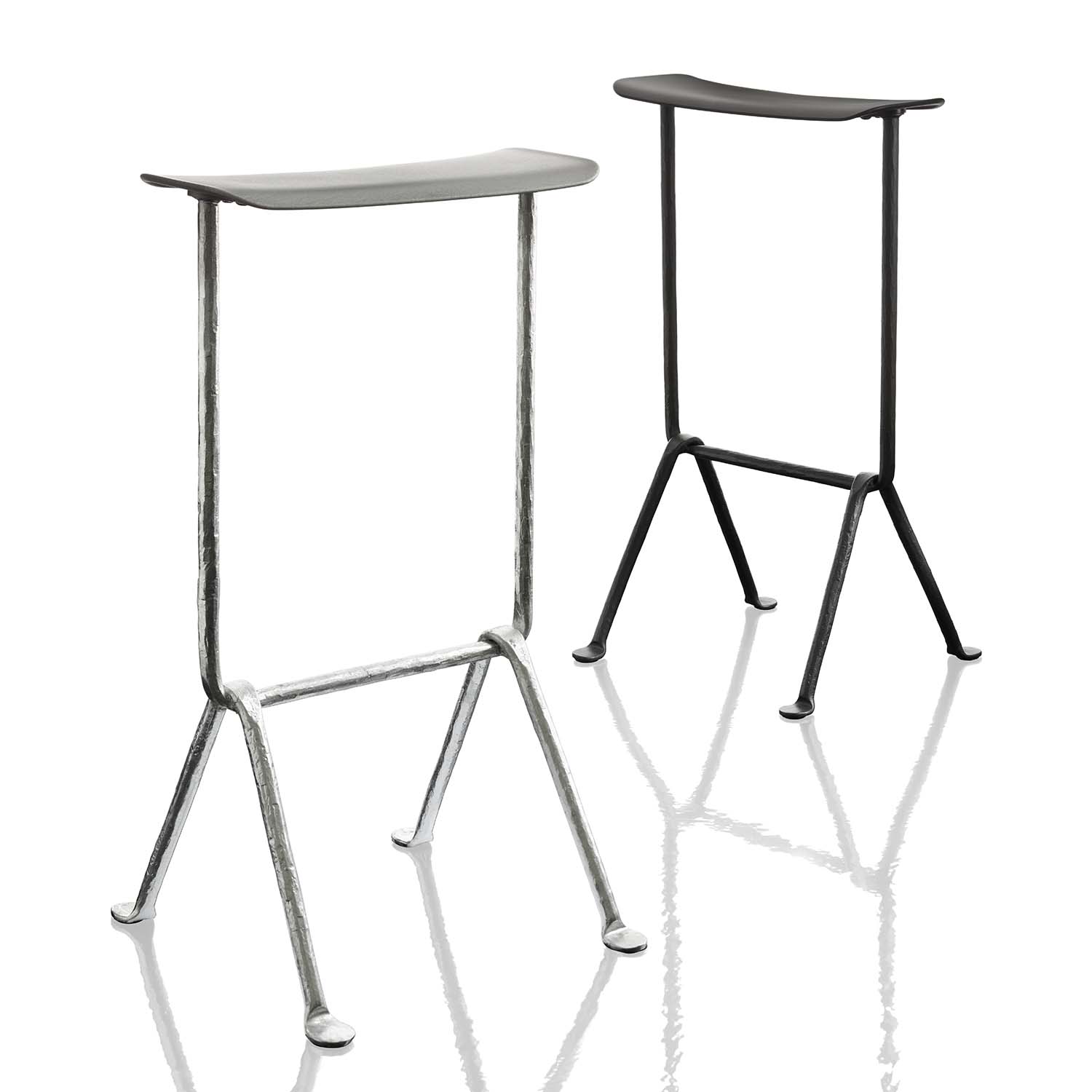 Officina Stool sh65 / MAGIS｜おしゃれな什器の企画・製造・販売 SHOP