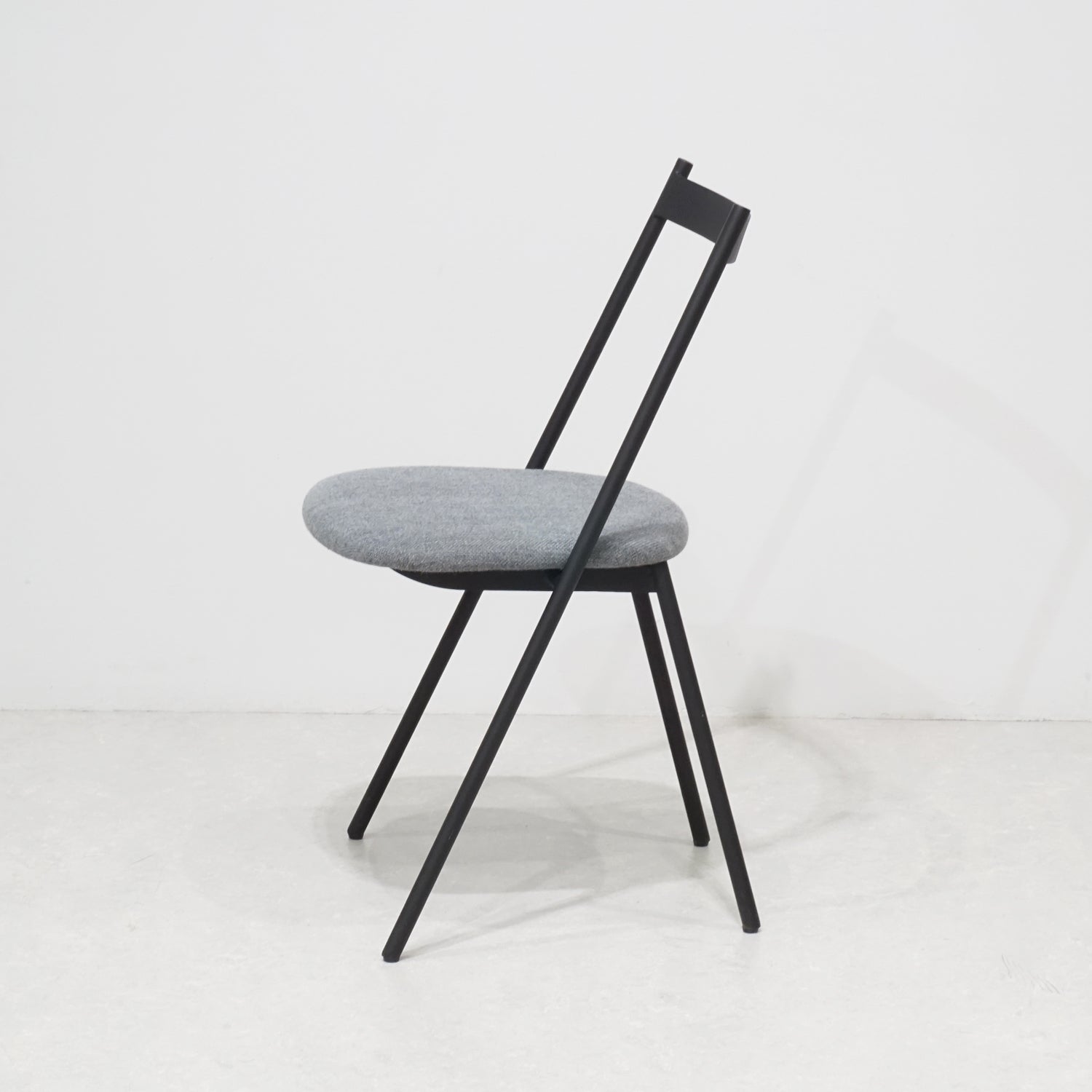 ワーカースタッキングチェア｜おしゃれな什器の企画・製造・販売 SHOP