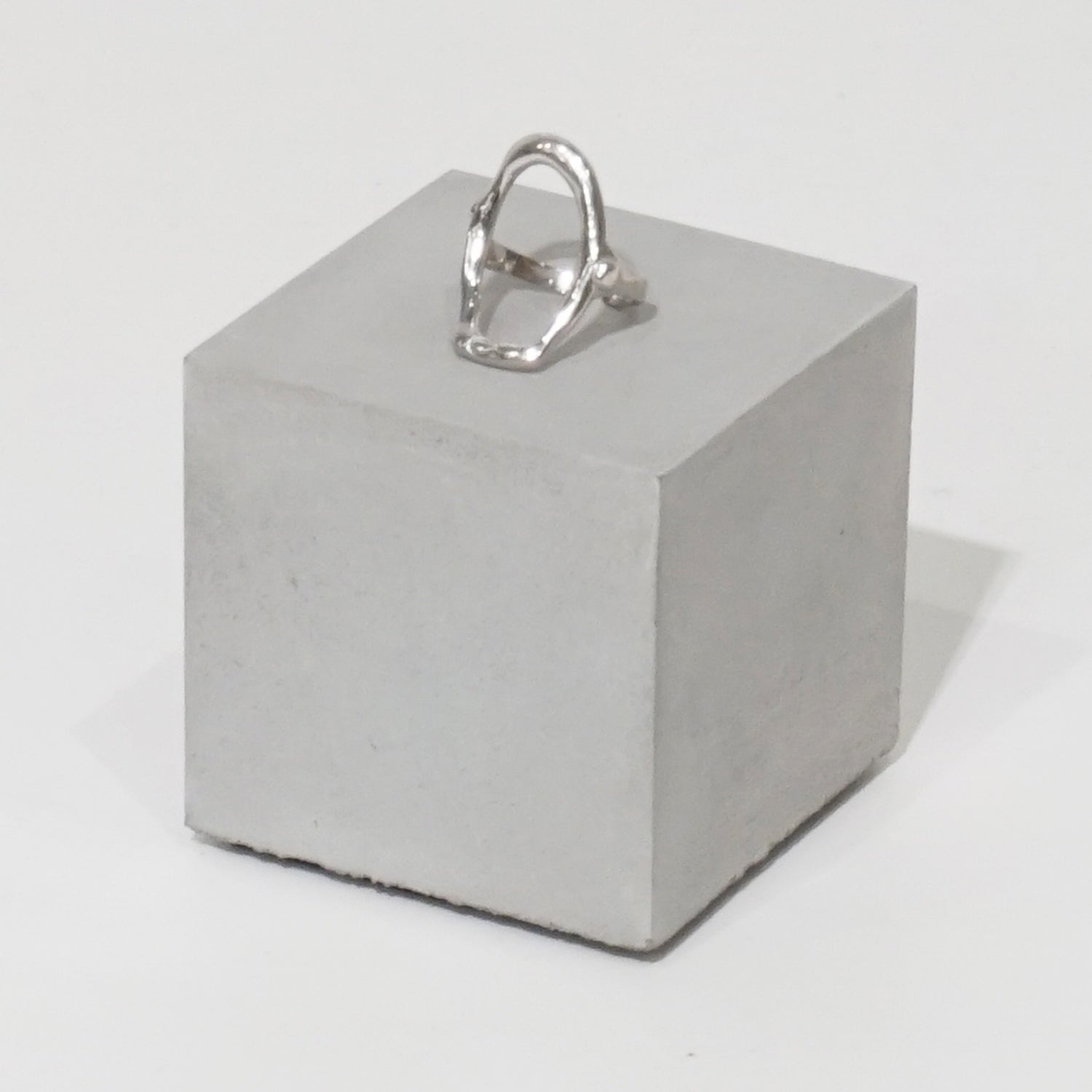 セメントキューブ60角｜おしゃれな什器の企画・製造・販売 SHOP