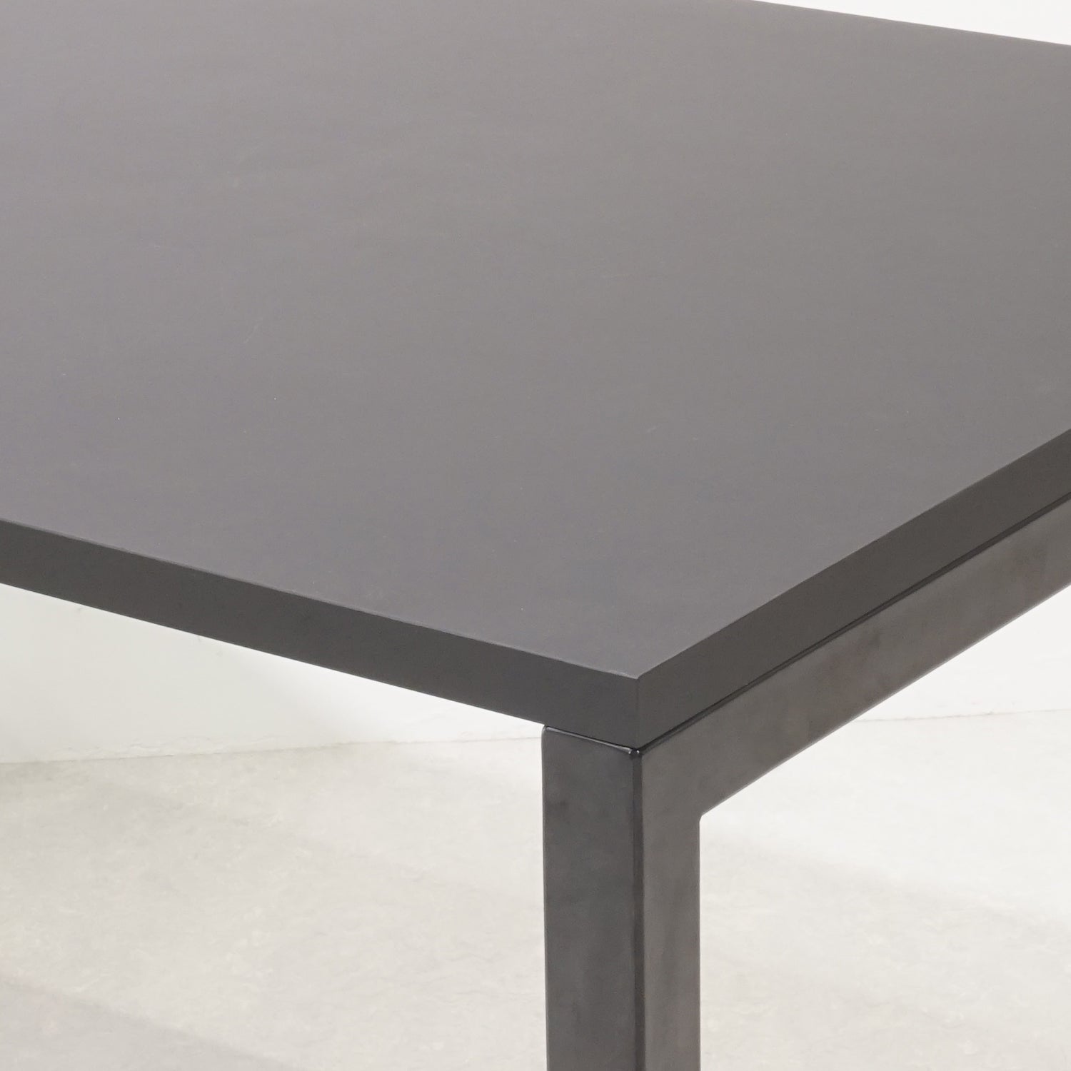 究極のディスプレイテーブル｜おしゃれな什器の企画・製造・販売 SHOP