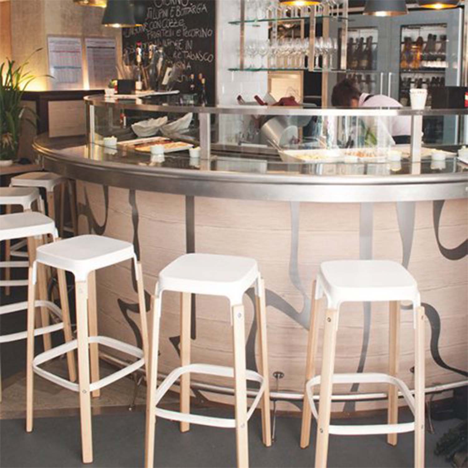 MAGIS マジス スティールウッド スツール SH68 ナチュラルxホワイトt MAGIS マジス スティールウッド スツール SH68 ナチュラルxホワイトt