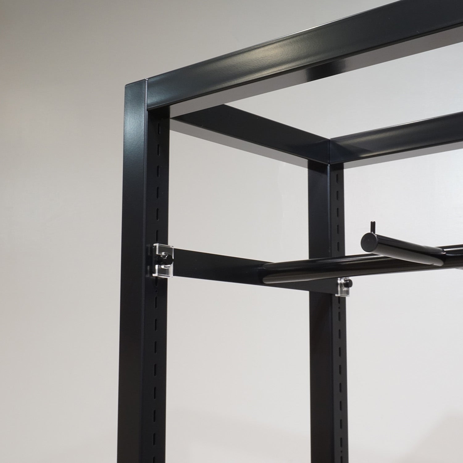 ディスプレイシェルフラック｜おしゃれな什器の企画・製造・販売