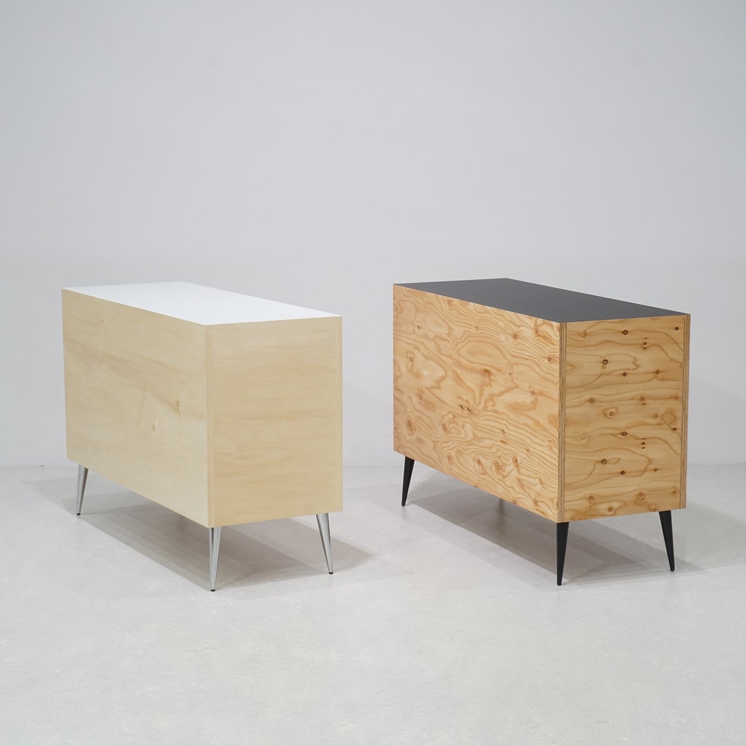 【早い者勝ち！SALE！】ウォールナット　一枚板テーブル　店舗什器　ディスプレイ 千年家具 - 一枚板 テーブル専門店