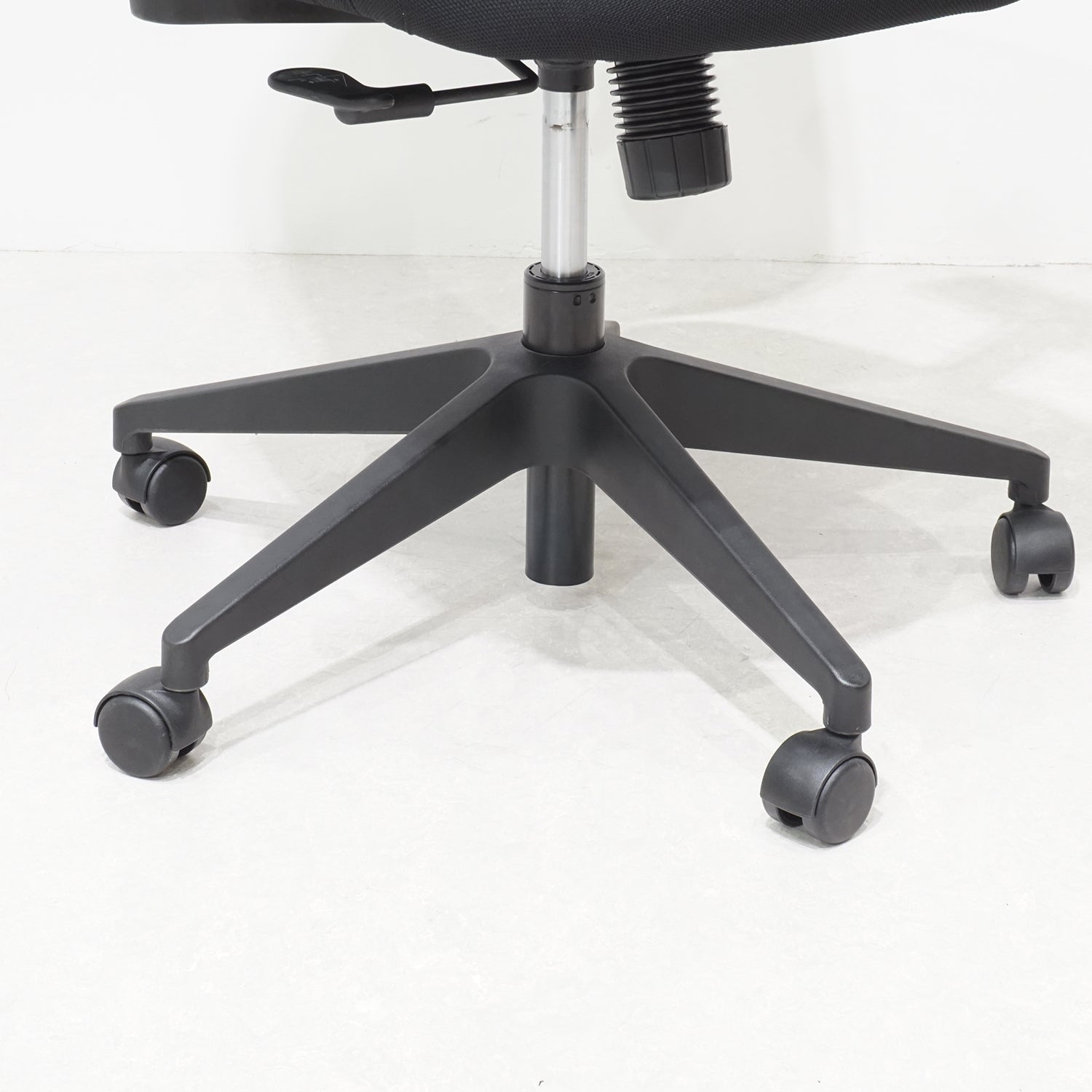 オフィスチェア SOC02BB