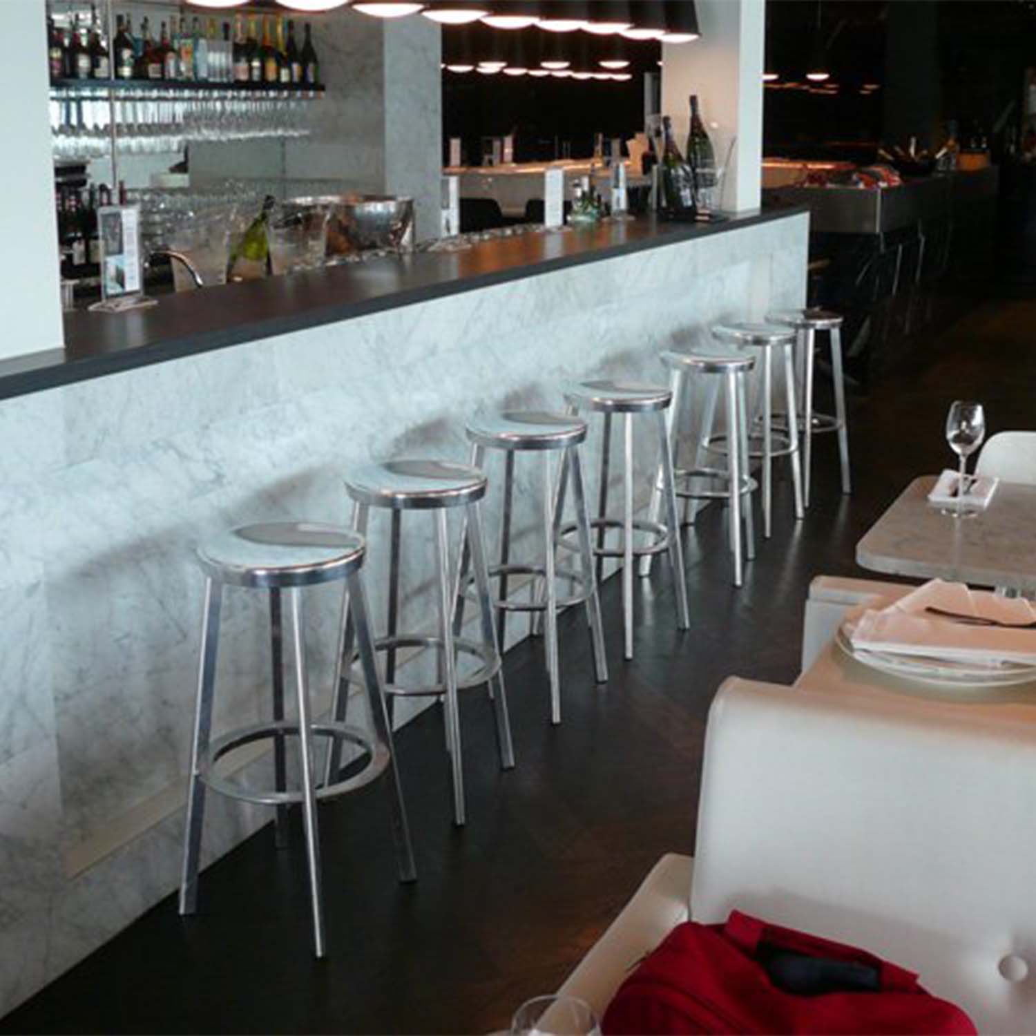 取付無料！MAGIS デジャヴ スツール 深澤直人 モダンカウンターチェア2脚✨ 取付無料！MAGIS デジャヴ スツール 深澤直人 モダンカウンター