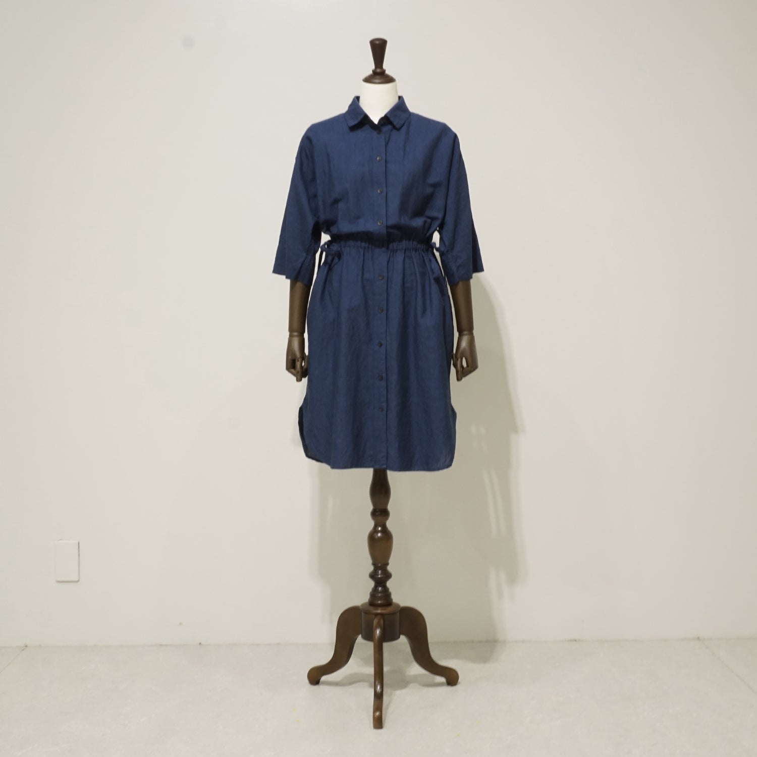 【超美品】トルソーレディース SUN 軽量 細身 腕付き 超美品】トルソーレディース SUN 軽量 細身 腕付き 全身可動