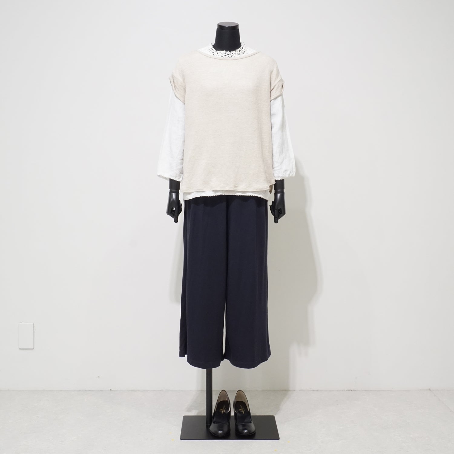 レディース 全身トルソー オールブラック仕様｜おしゃれな什器の