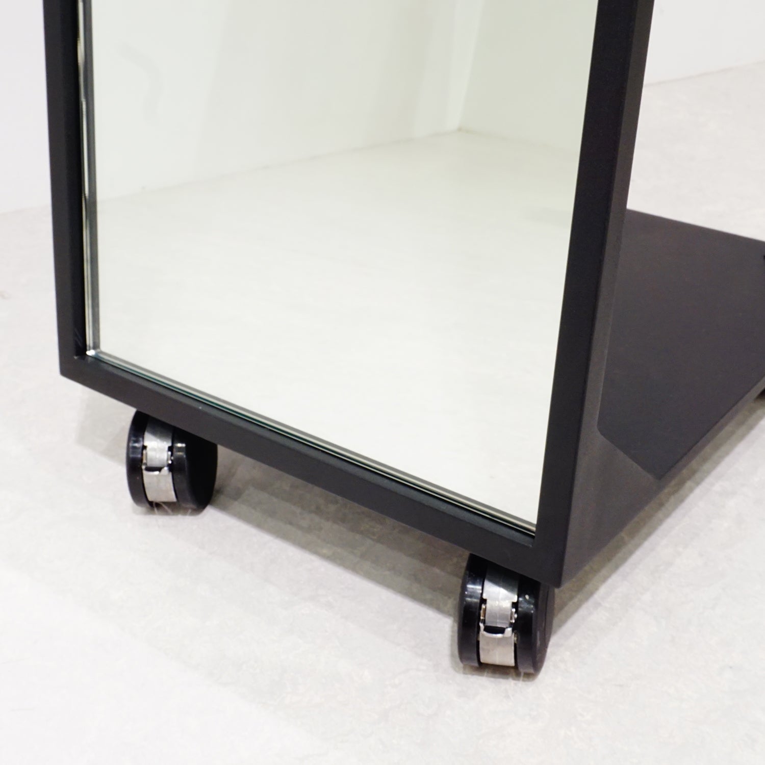 スタンドミラー｜おしゃれな什器の企画・製造・販売 SHOP COPACK