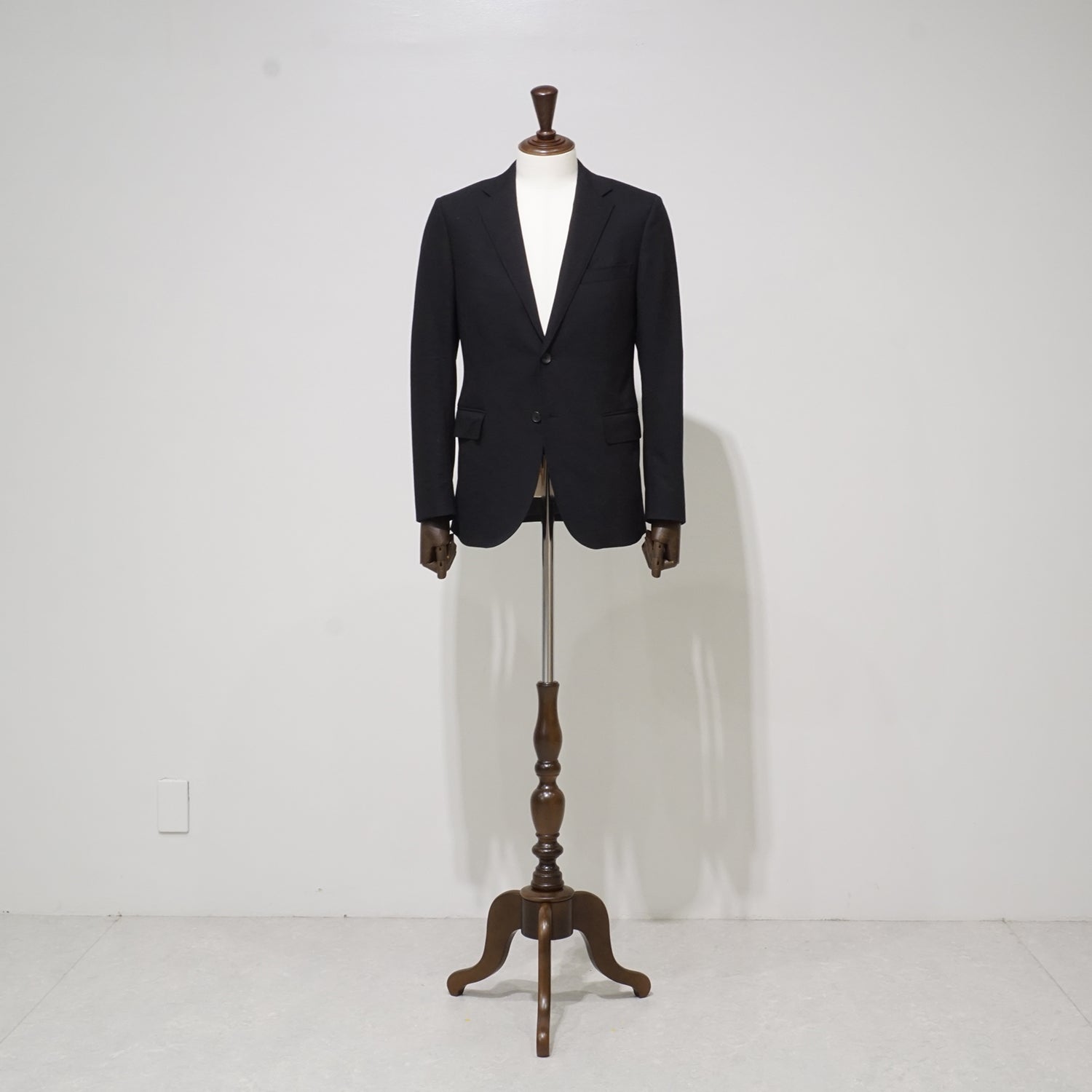 トルソー　男性用マネキン メンズ 上半身トルソー｜おしゃれな什器の企画・製造・販売 SHOP