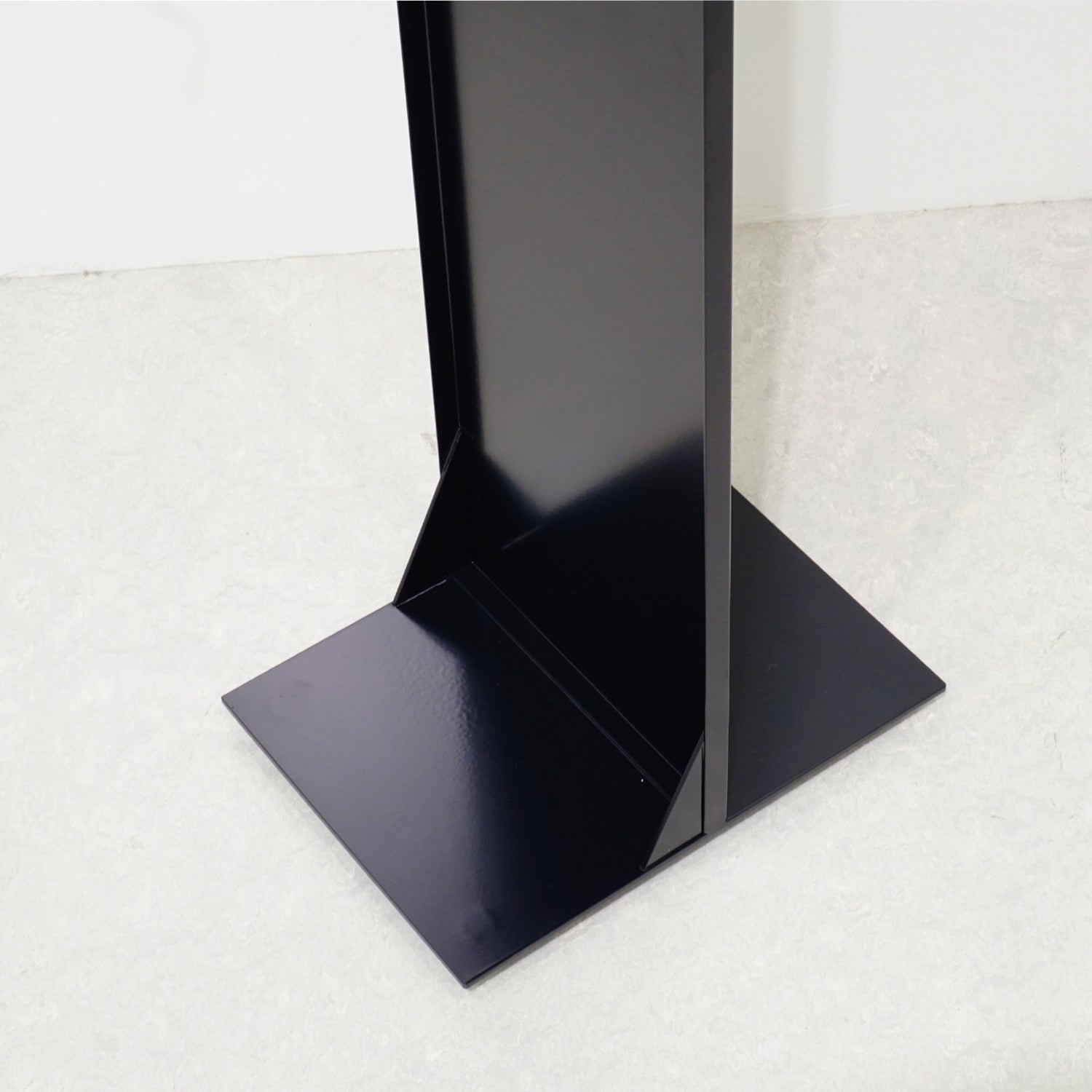 A4サイズ サインスタンド｜おしゃれな什器の企画・製造・販売