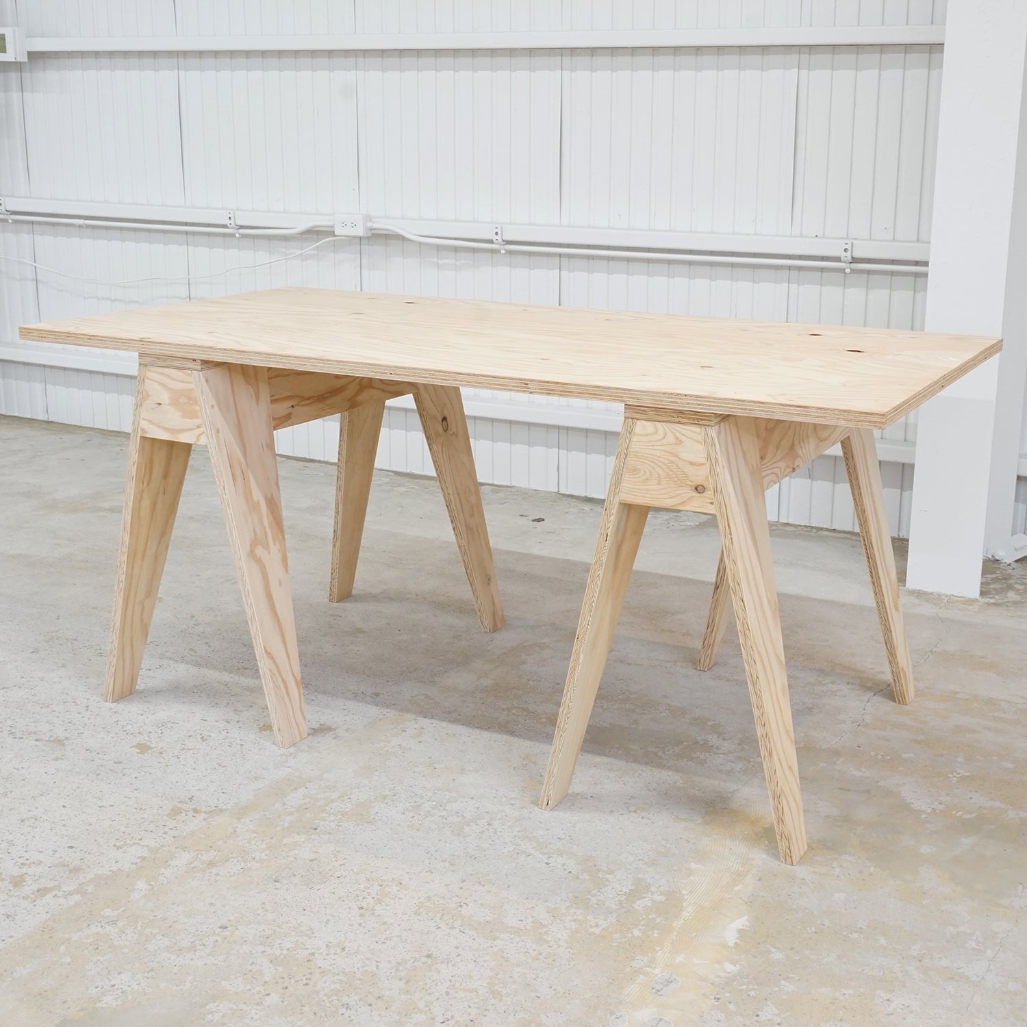 ラーチソーホース｜おしゃれな什器の企画・製造・販売 SHOP COPACK