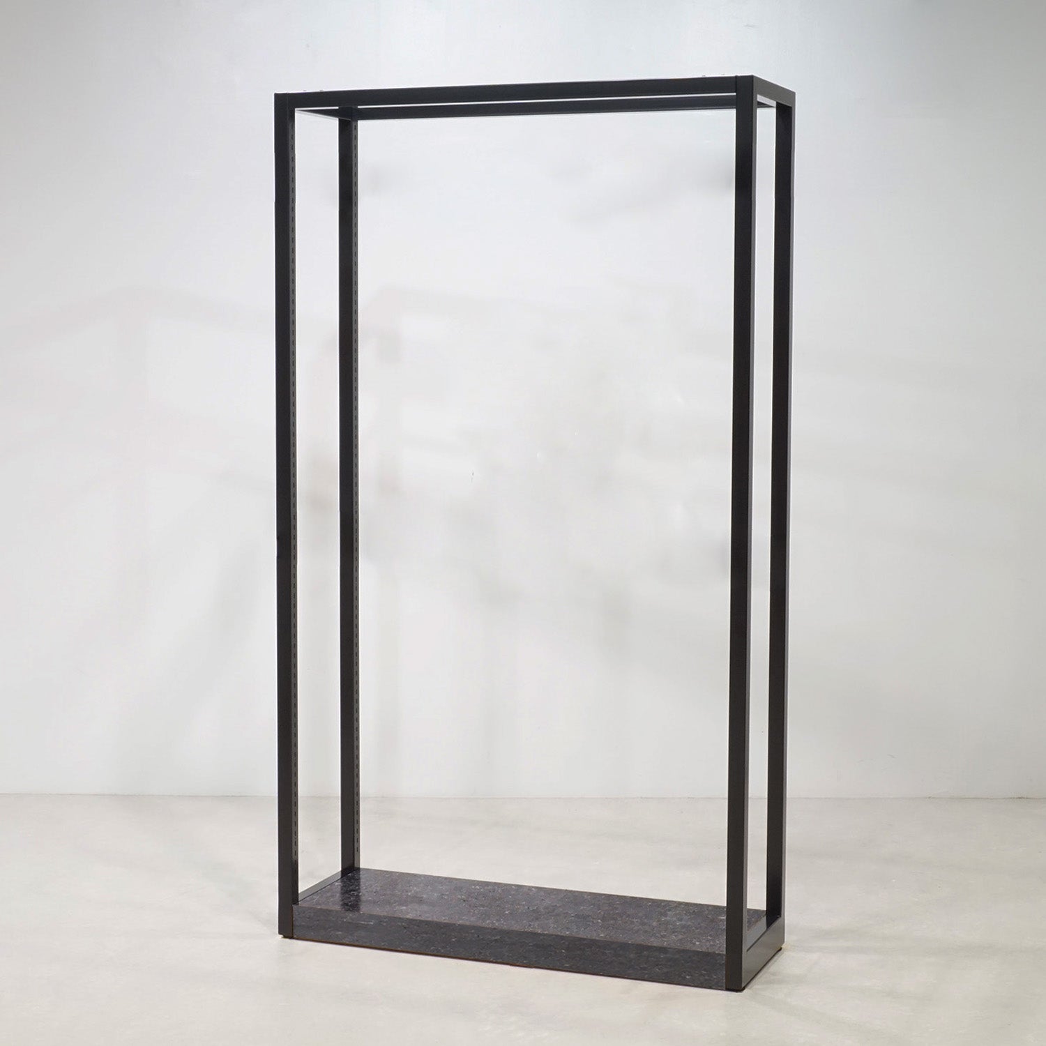 大きめのディスプレイハンガーラック 幅約120cm 高さ約160cm